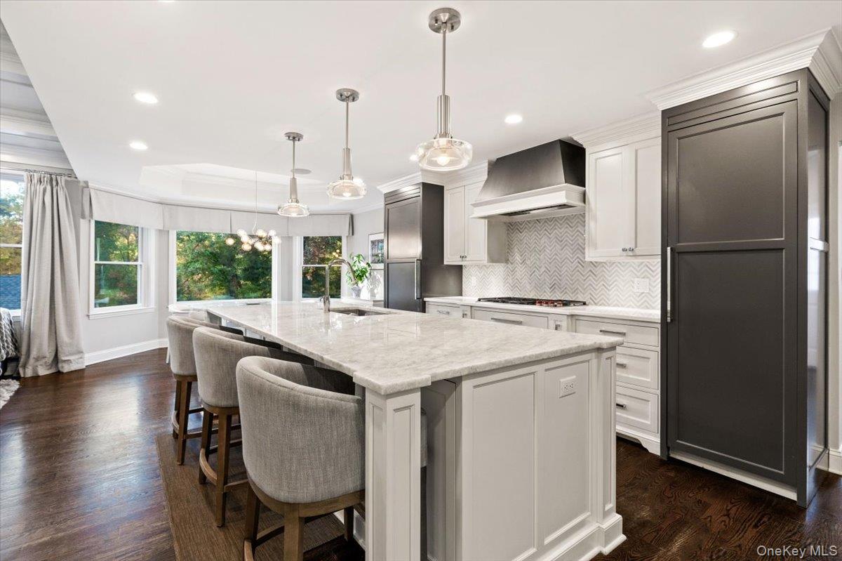 #9 photo, 6 Valley Place, Harrison , NY 10528