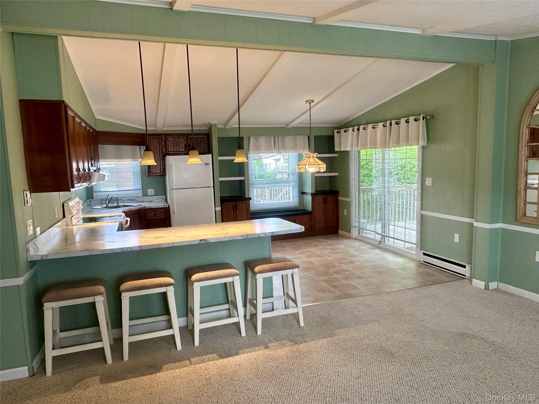 #6 photo, 16 Village Circle, サフォーク郡 Manorville , NY 11949