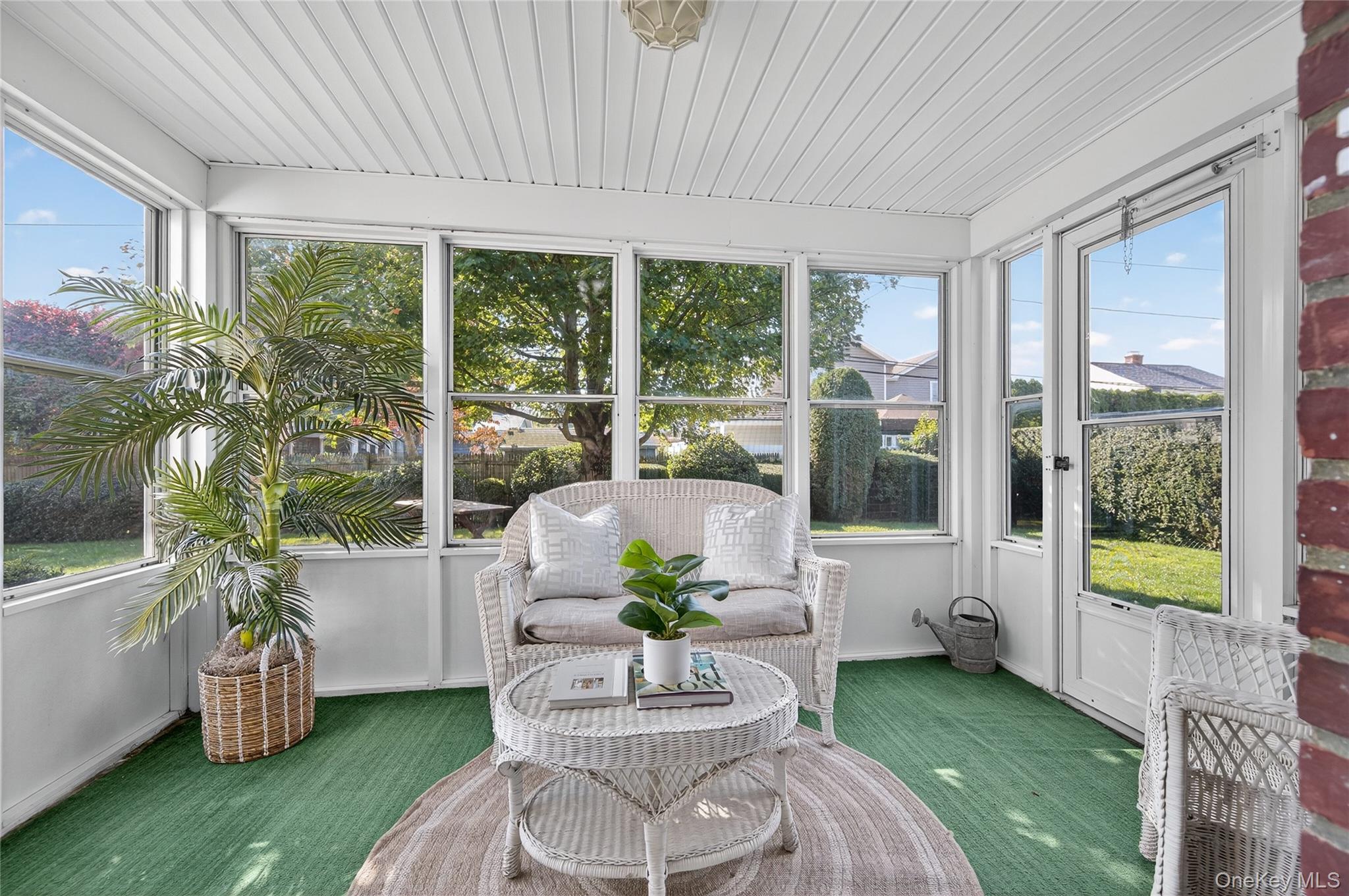 #12 photo, 60 Concord Street, ナッソー郡 Westbury , NY 11590