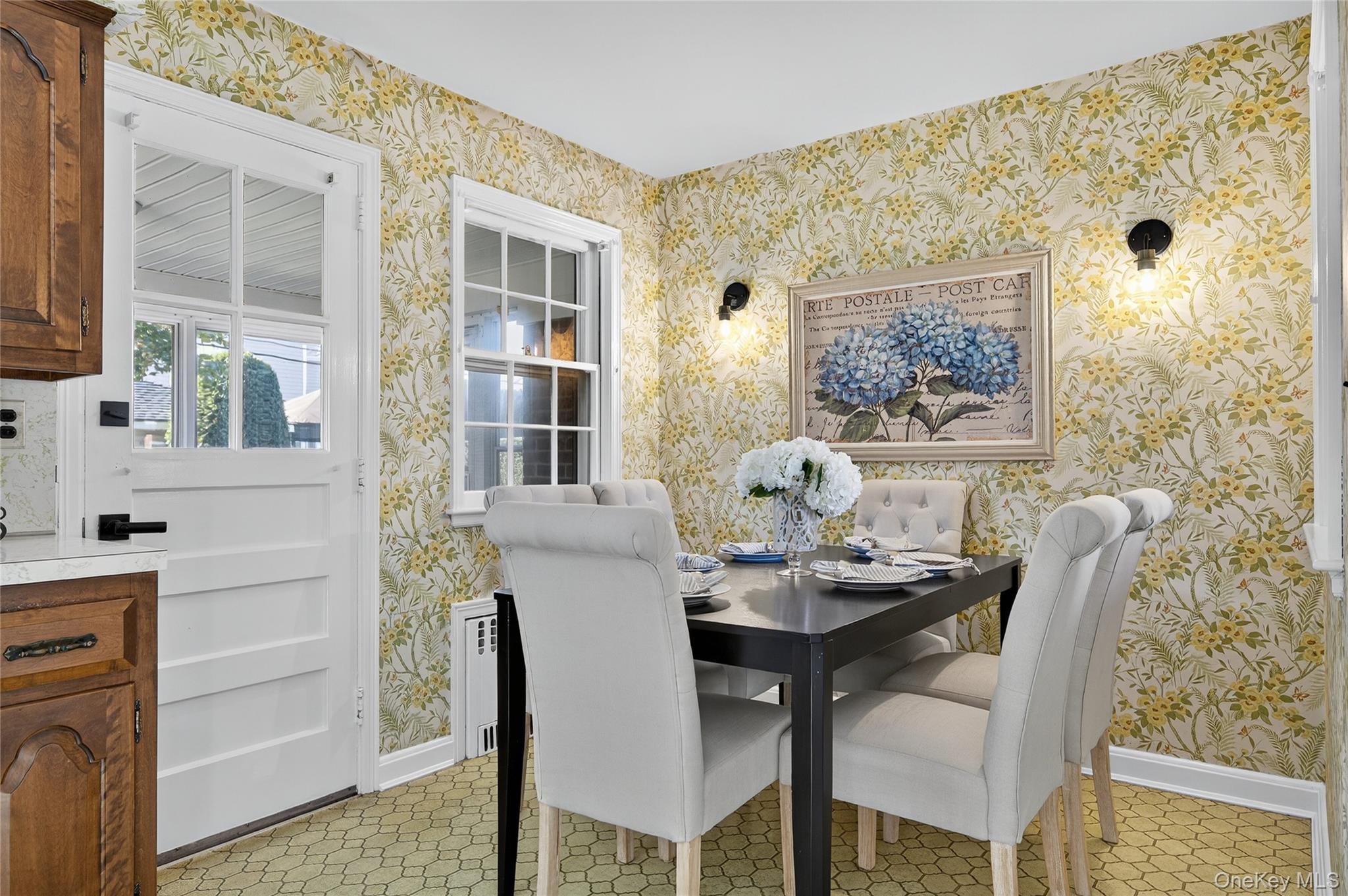 #9 photo, 60 Concord Street, ナッソー郡 Westbury , NY 11590