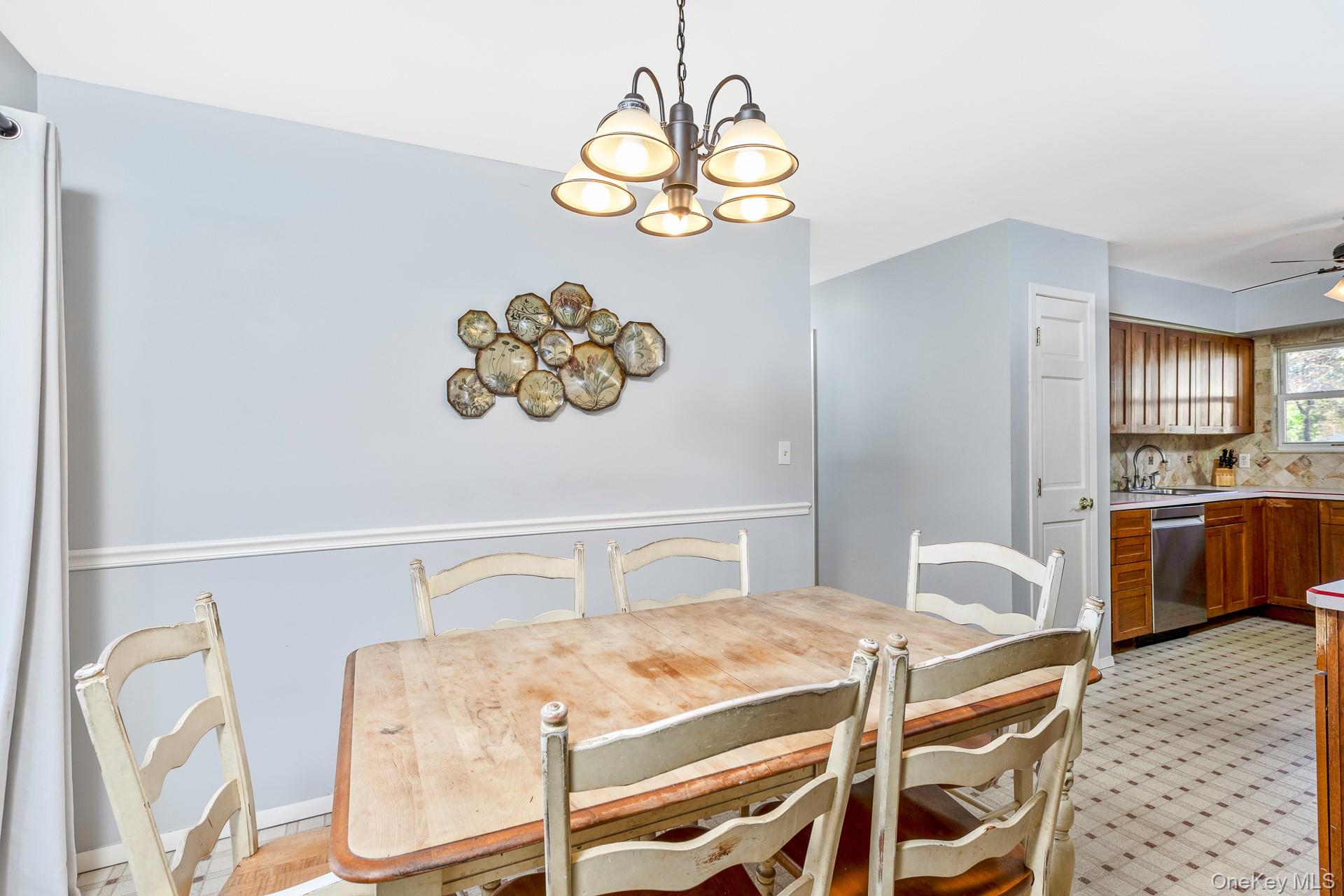 #10 photo, 12 Applegate Drive, サフォーク郡 Mastic , NY 11950