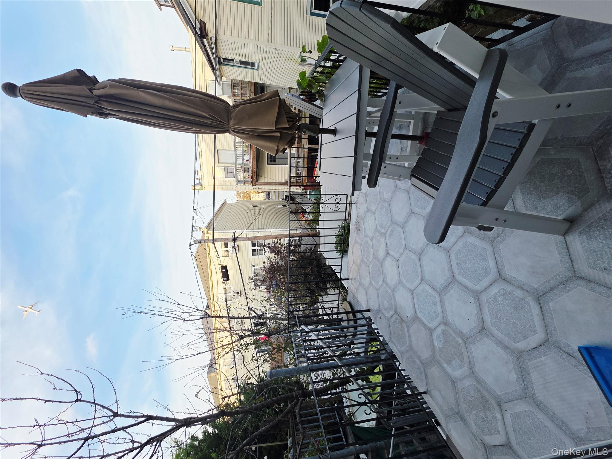 #9 photo, 168 Beach 96th Street, Rockaway Beach , NY 11693