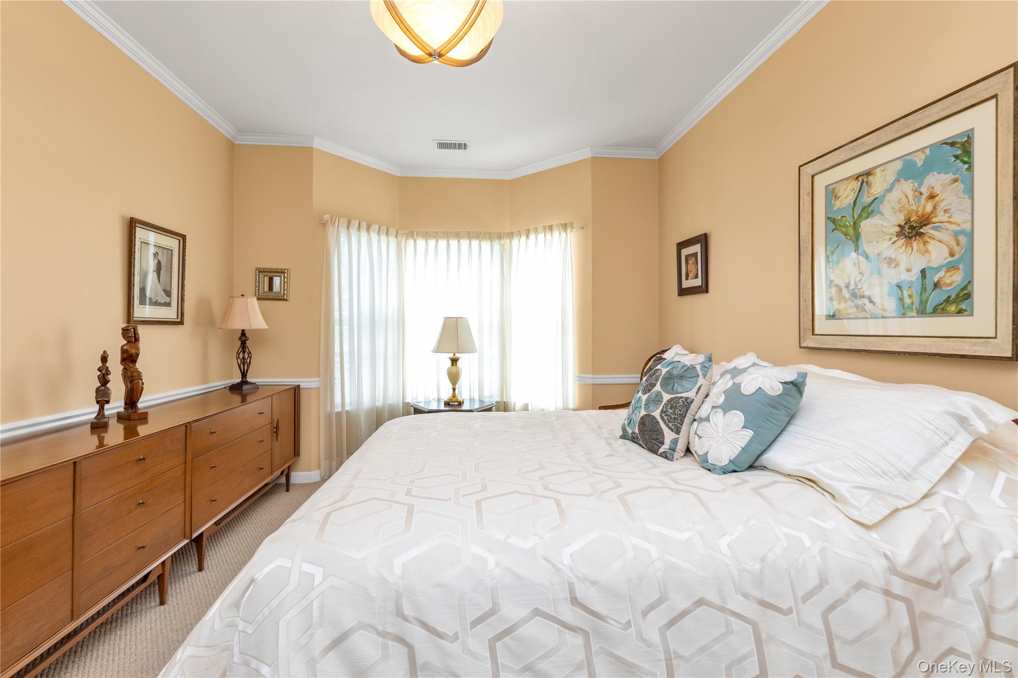 #12 photo, 331 Spring Drive, ナッソー郡 East Meadow , NY 11554