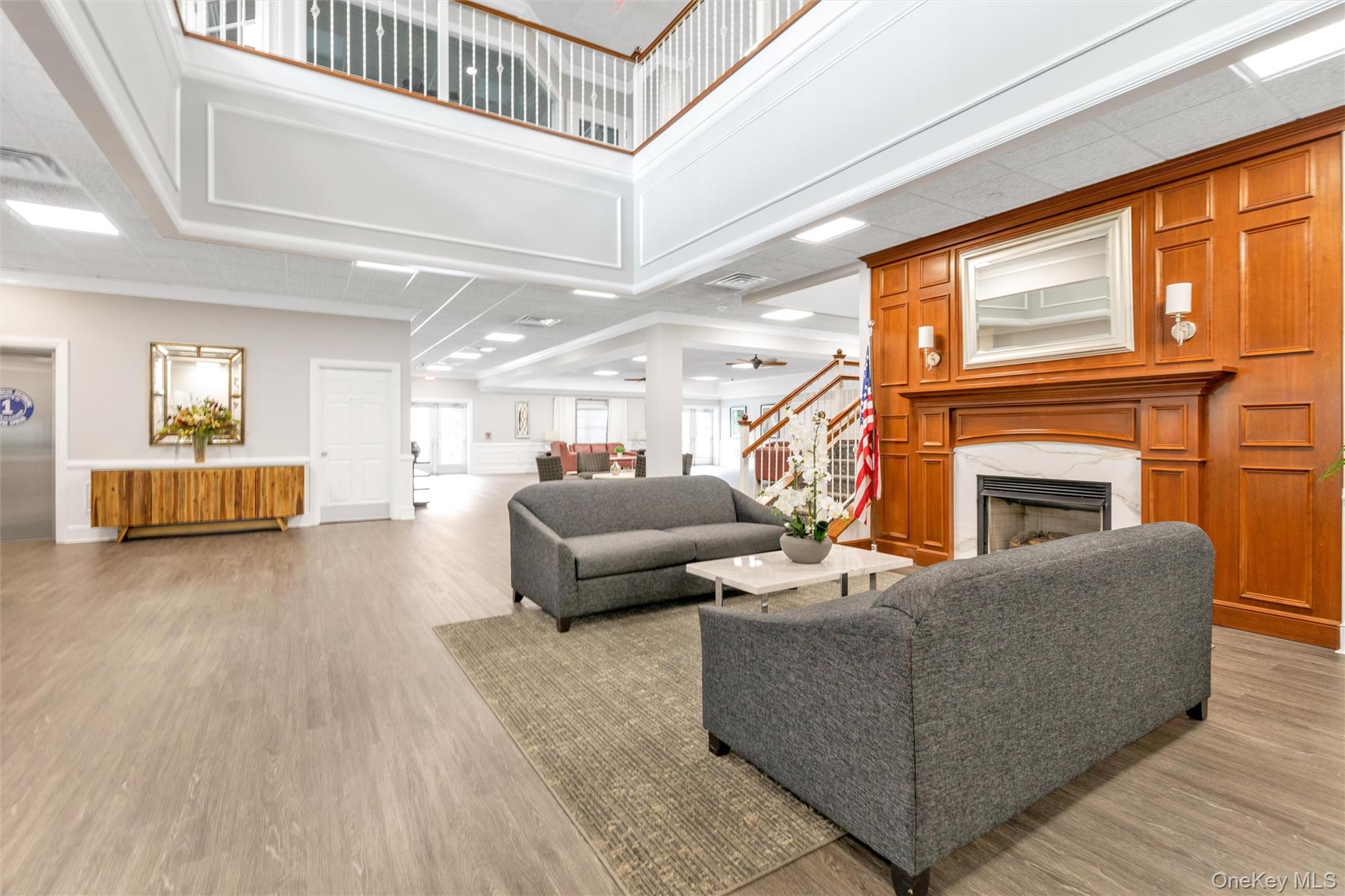 #18 photo, 331 Spring Drive, ナッソー郡 East Meadow , NY 11554