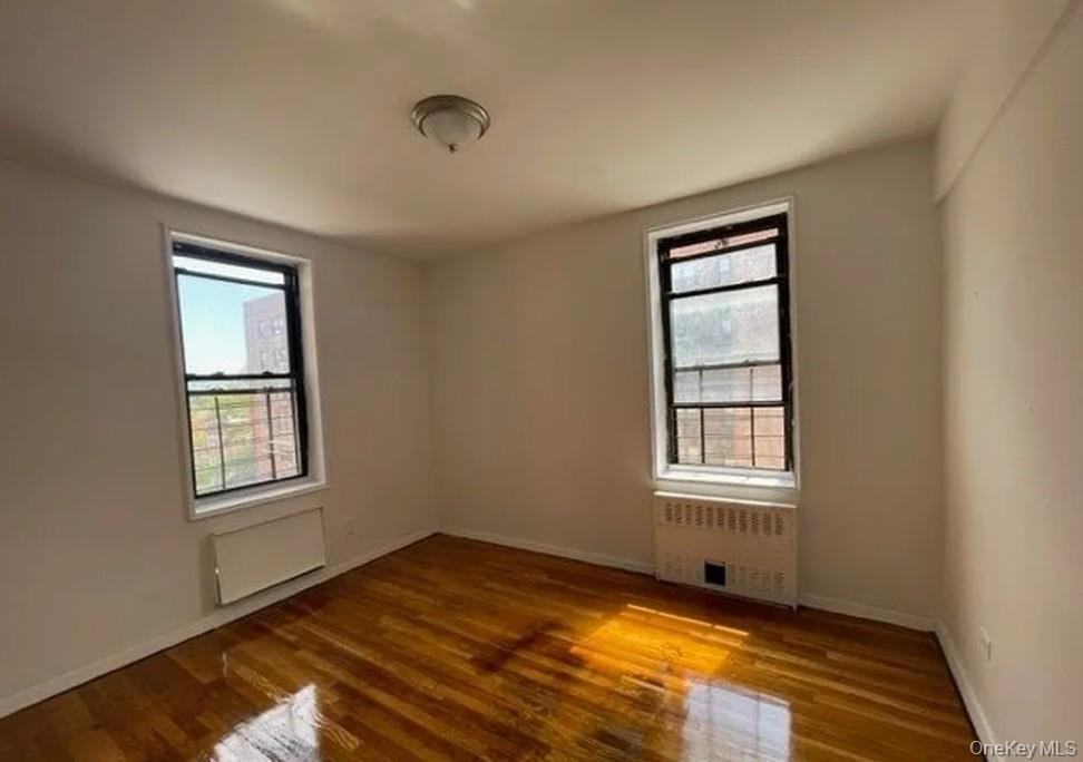 #7 photo, 108-50 62rd Drive, クイーンズ区 Forest Hills , NY 11375