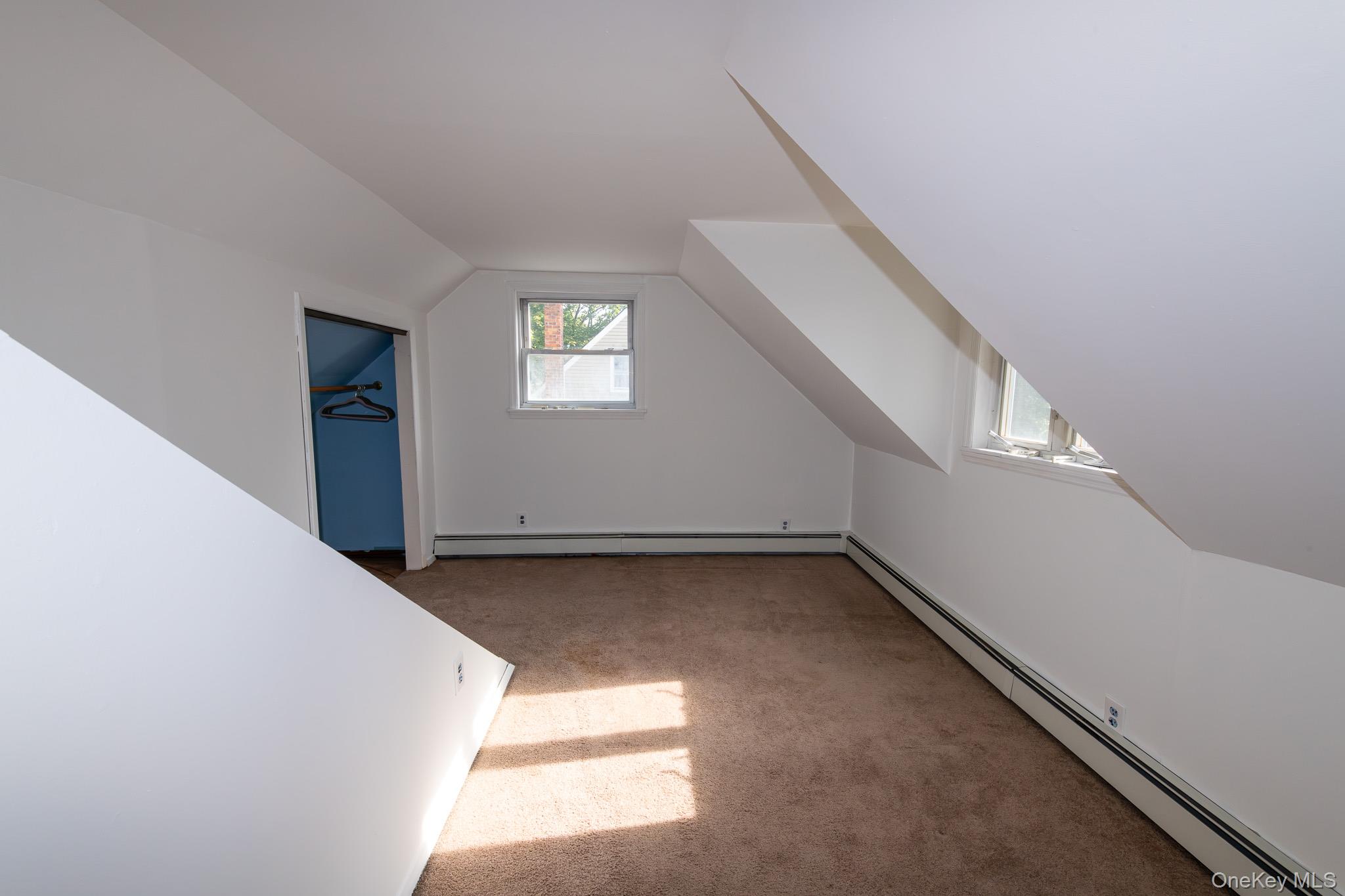 #10 photo, 245 Ackerman Street, サフォーク郡 Central Islip , NY 11722