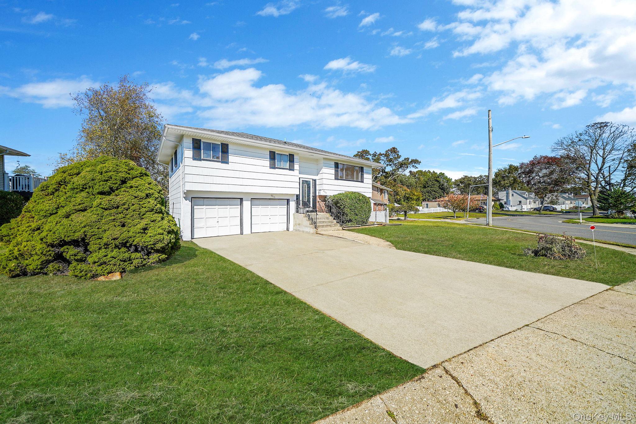 #2 photo, 265 Kellum Street, サフォーク郡 West Babylon , NY 11704