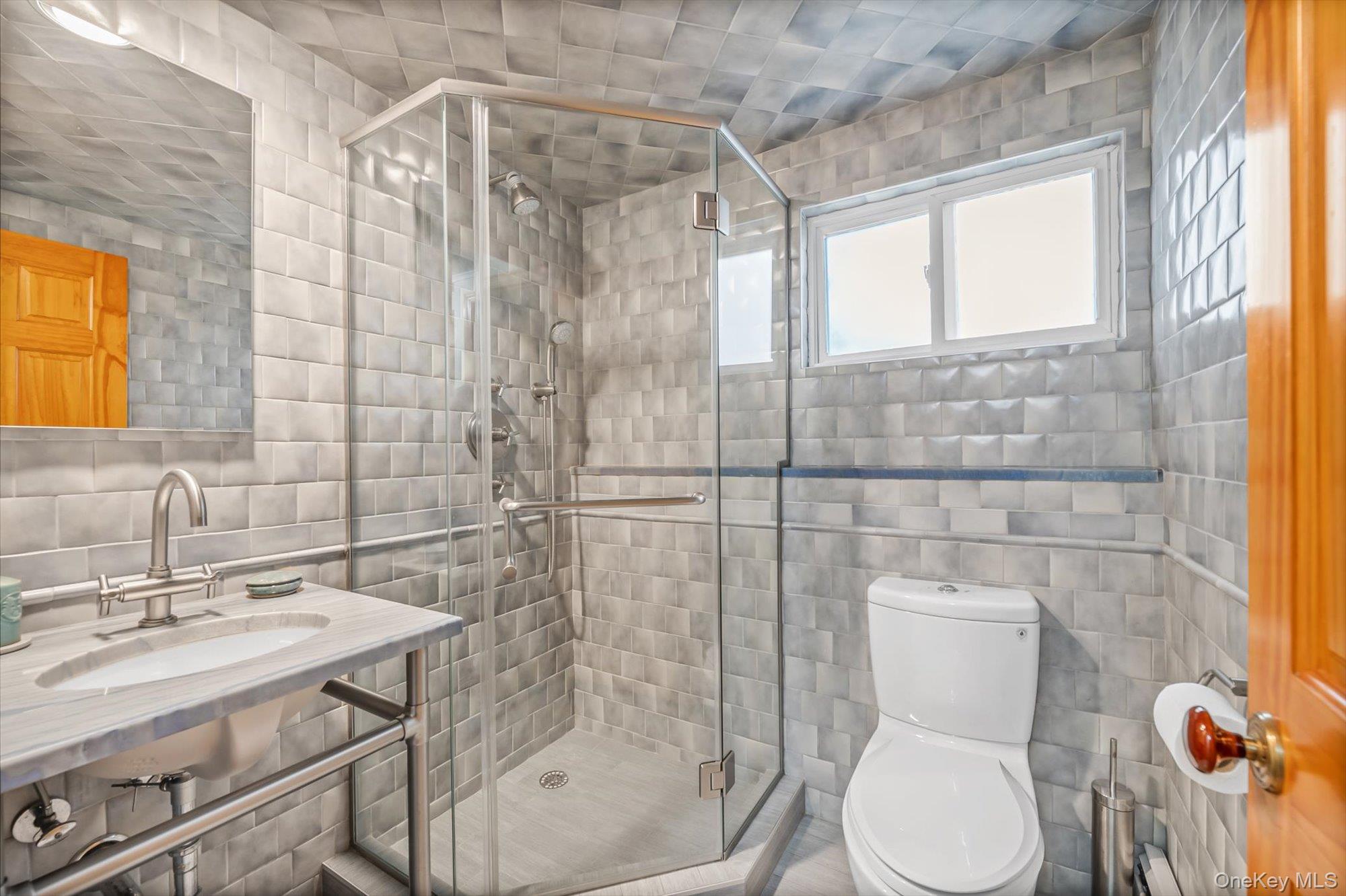 #18 photo, 740 Kearny Drive, ナッソー郡 North Woodmere , NY 11581