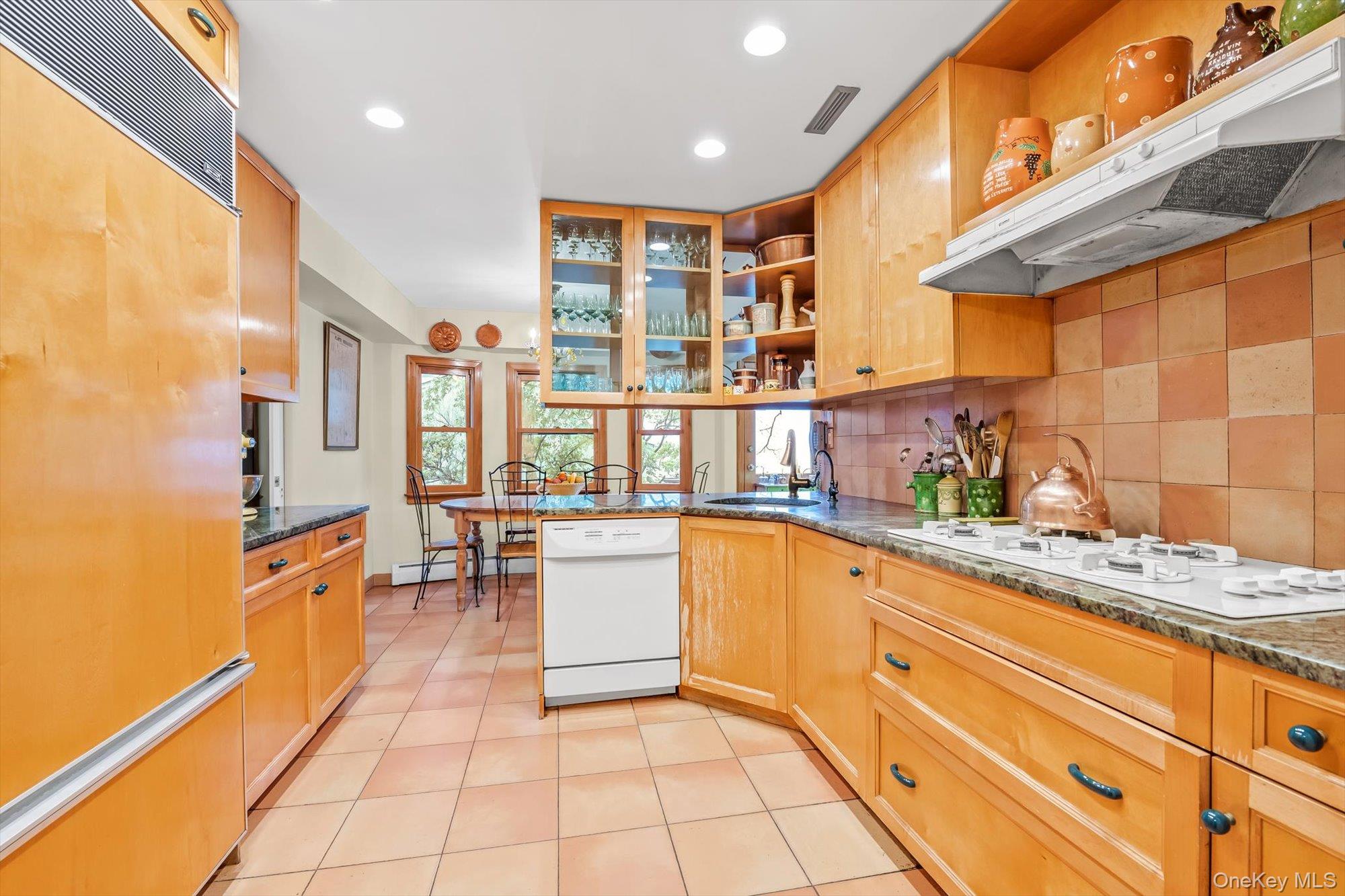 #6 photo, 740 Kearny Drive, ナッソー郡 North Woodmere , NY 11581