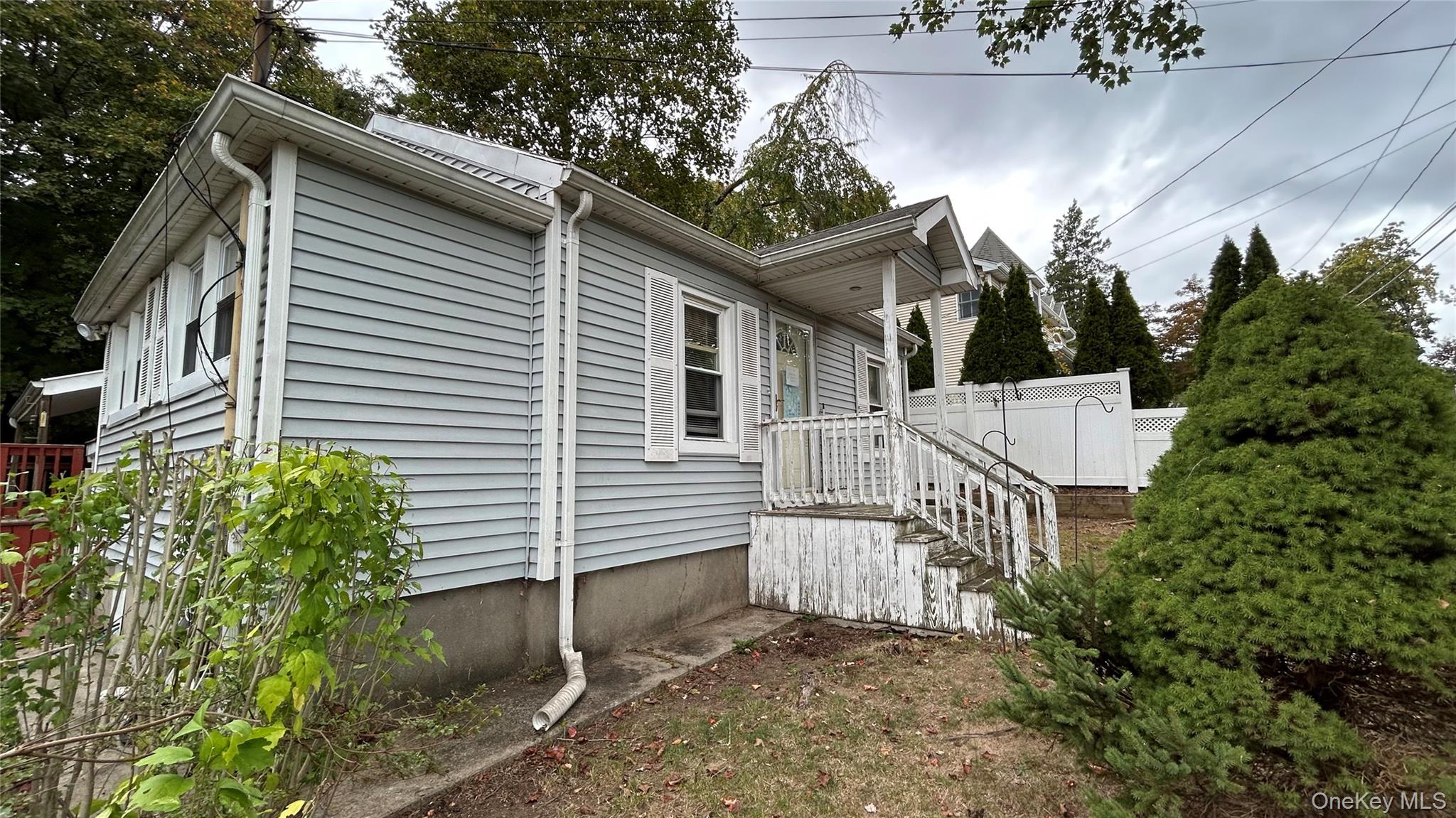 #4 photo, 21 Newfoundland Avenue, Huntington , NY 11743