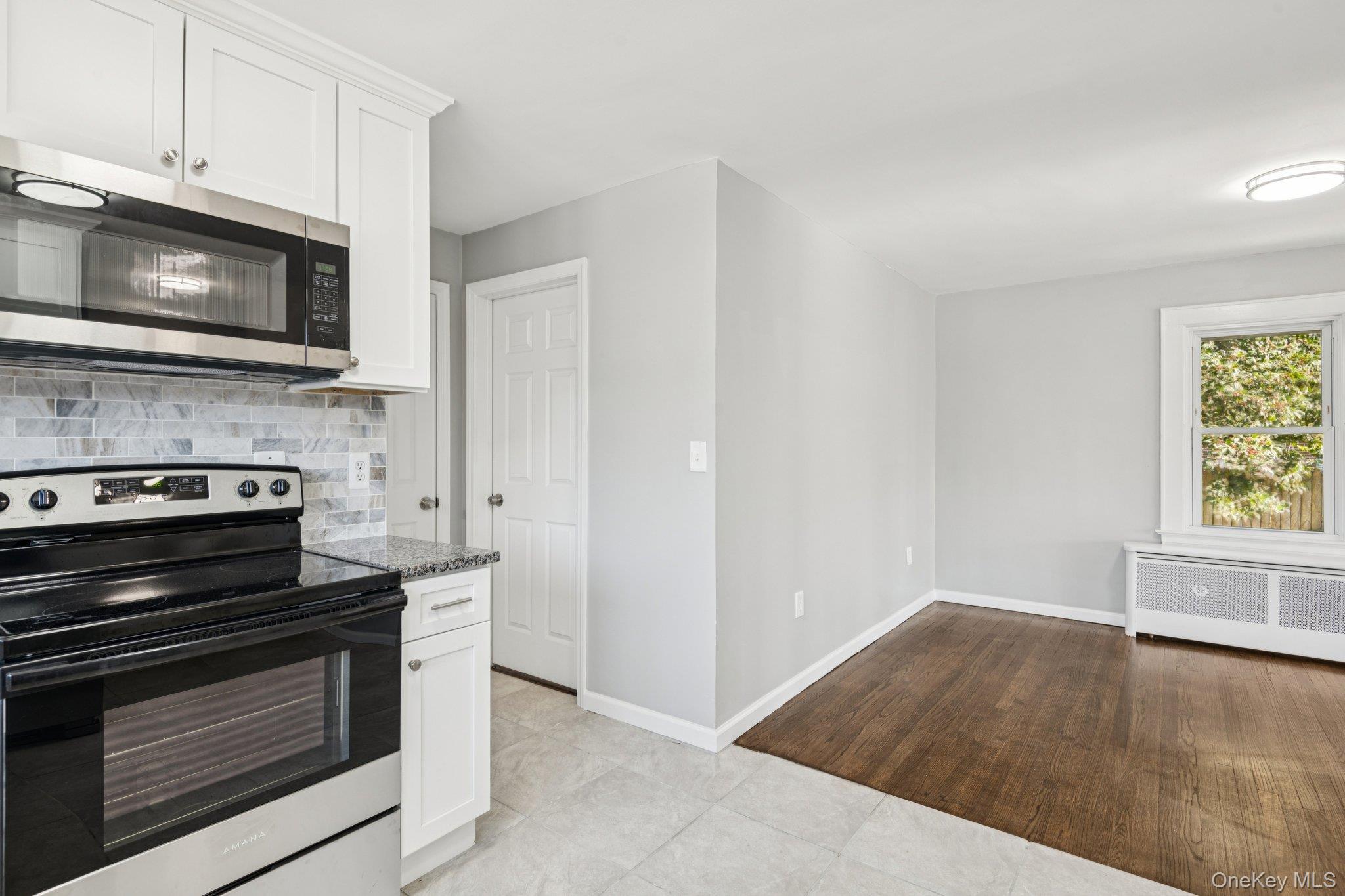 #15 photo, 25 Roosevelt Street, Bay Shore , NY 11706