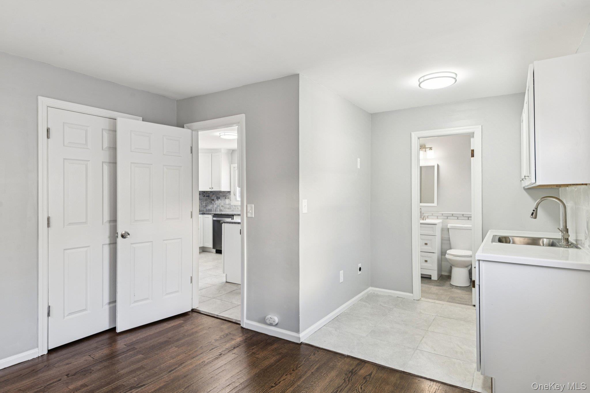 #19 photo, 25 Roosevelt Street, Bay Shore , NY 11706