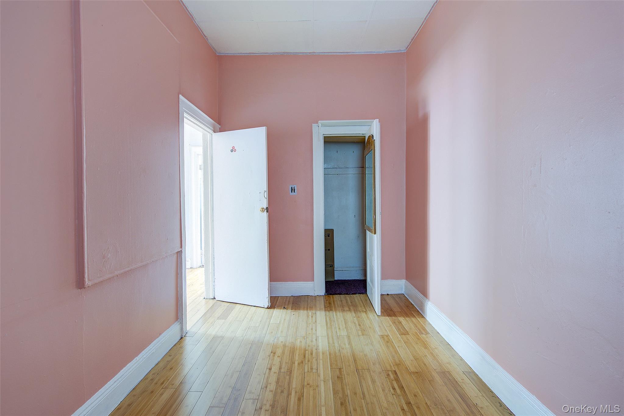 #20 photo, 1701 Gates Avenue, Ridgewood , NY 11385