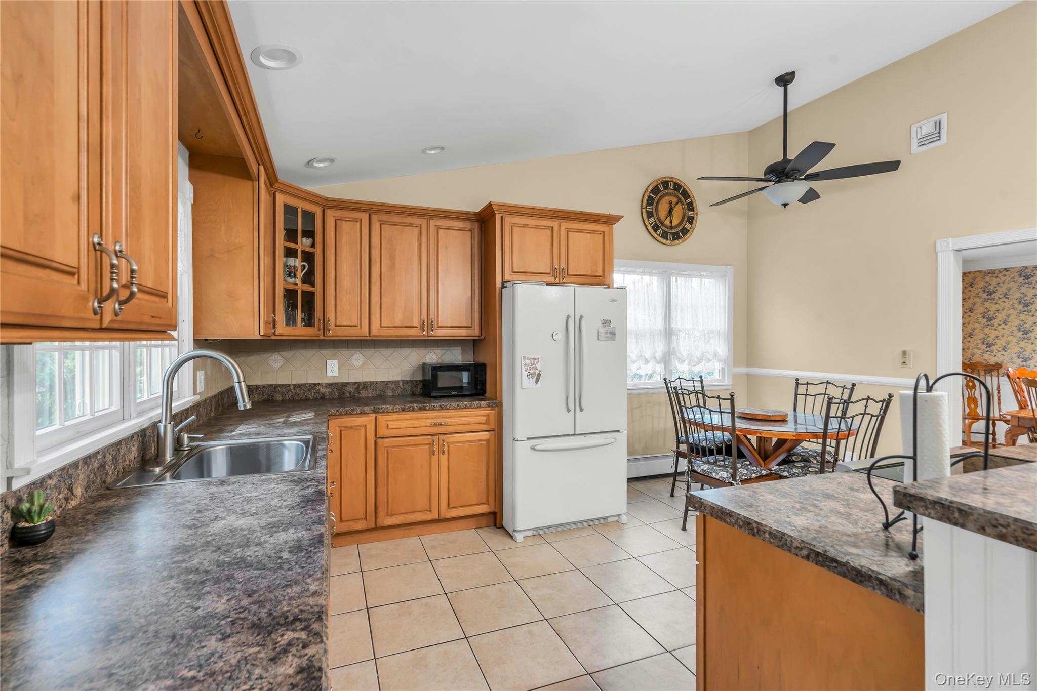 #10 photo, 72 Mount Pleasant Road, サフォーク郡 Smithtown , NY 11787