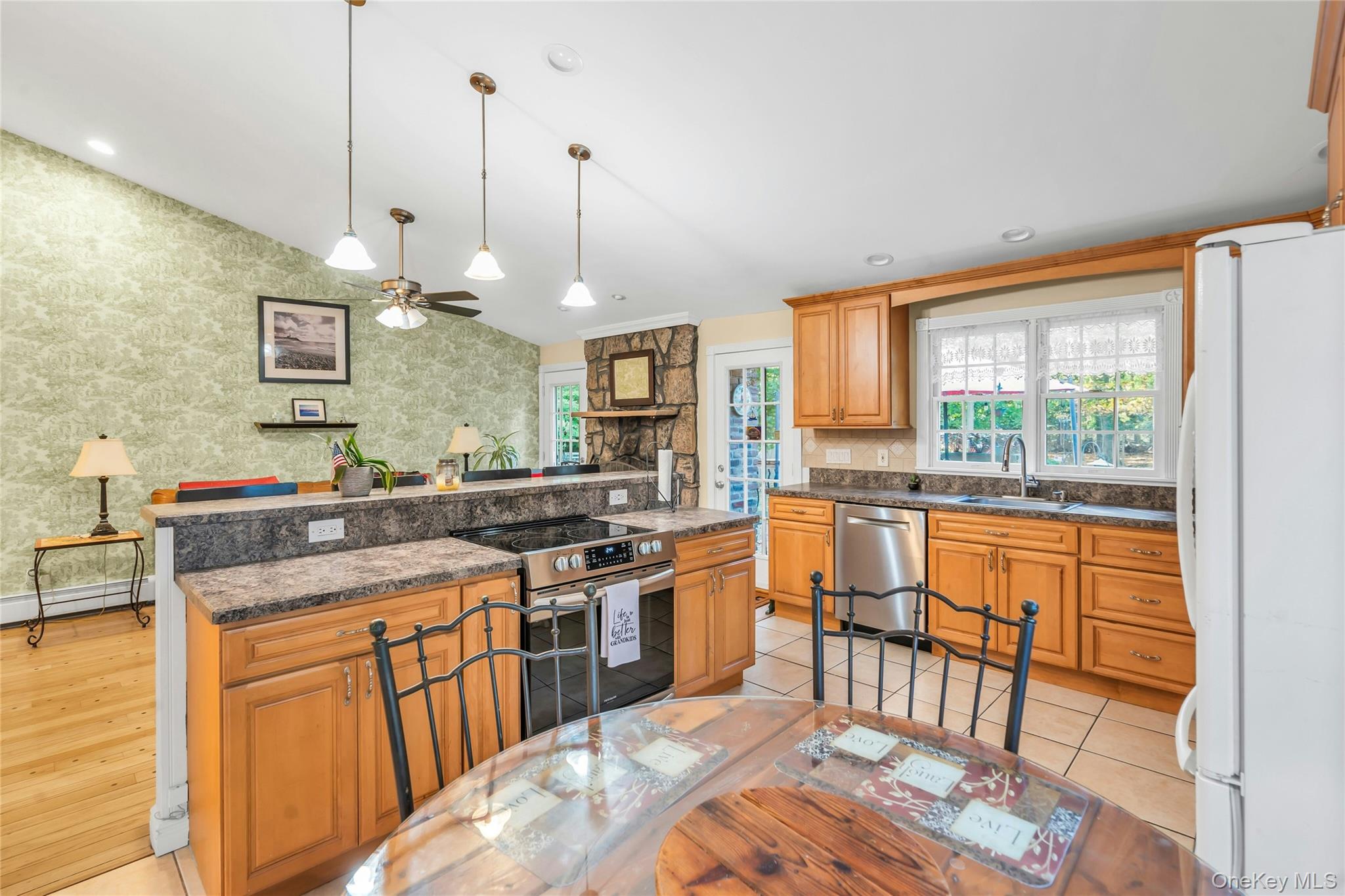 #12 photo, 72 Mount Pleasant Road, サフォーク郡 Smithtown , NY 11787