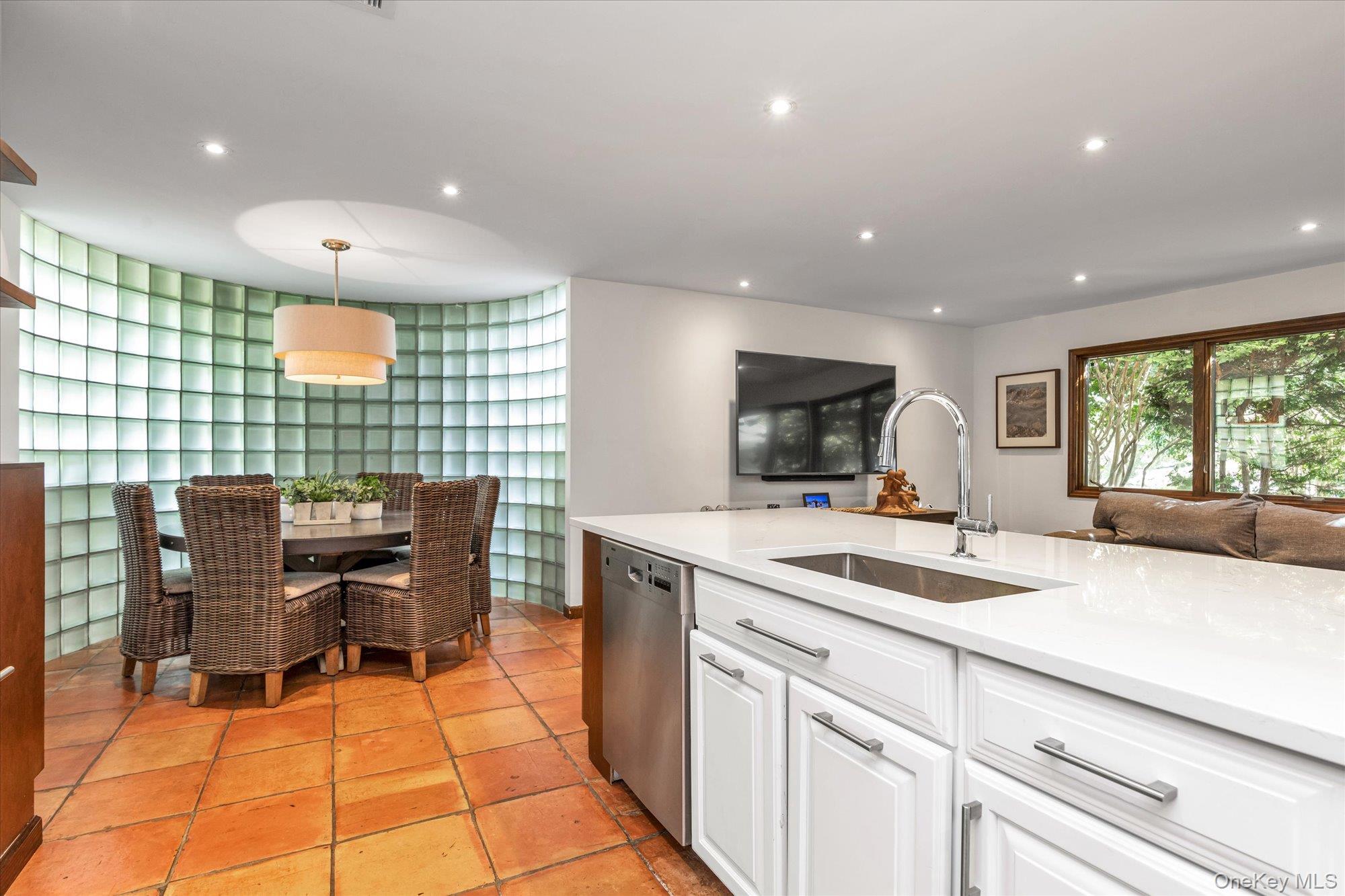 #8 photo, 1276 Mara Court, ナッソー郡 Atlantic Beach , NY 11509