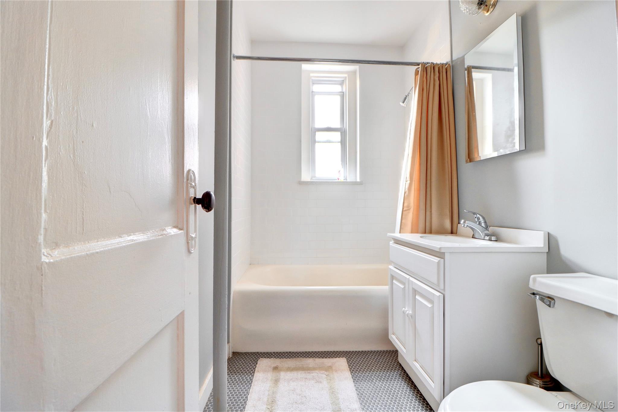 #15 photo, 8801 107th Street, Woodhaven , NY 11418