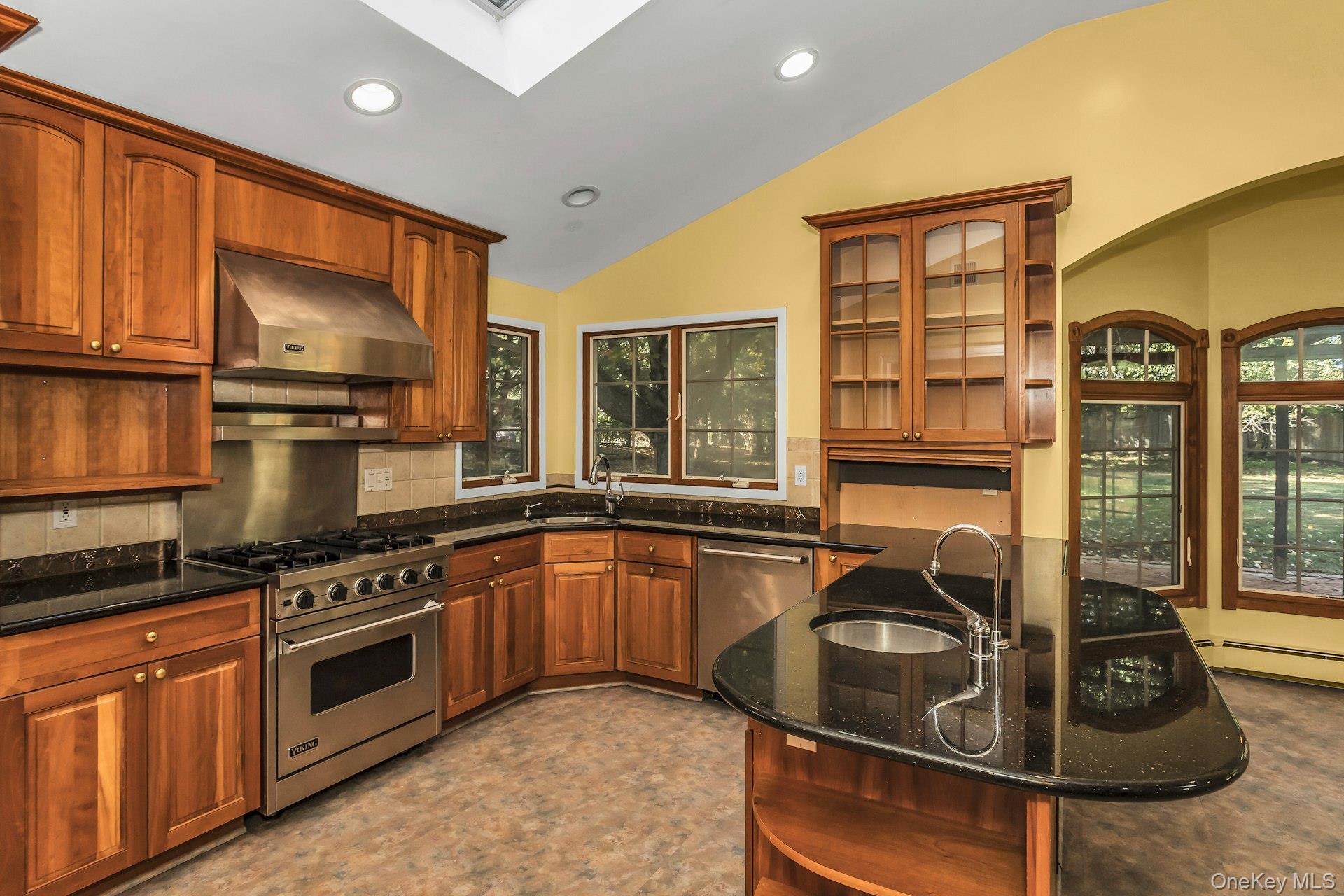 #11 photo, 3 Driftwood, サフォーク郡 East Setauket , NY 11733