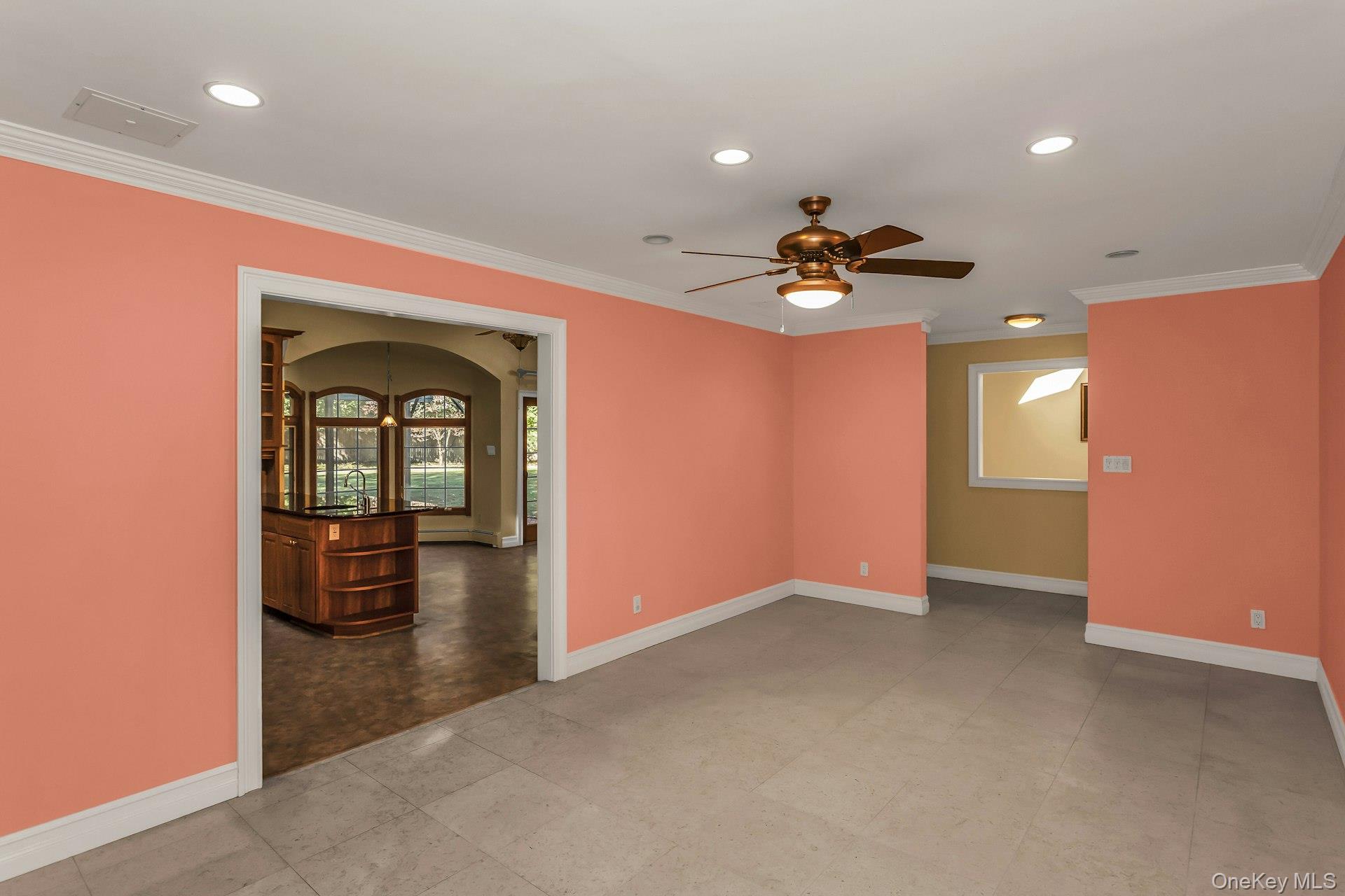 #8 photo, 3 Driftwood, サフォーク郡 East Setauket , NY 11733