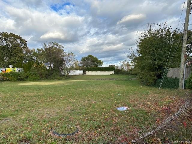 #3 photo, 350 commack Road, サフォーク郡 Commack , NY 11725