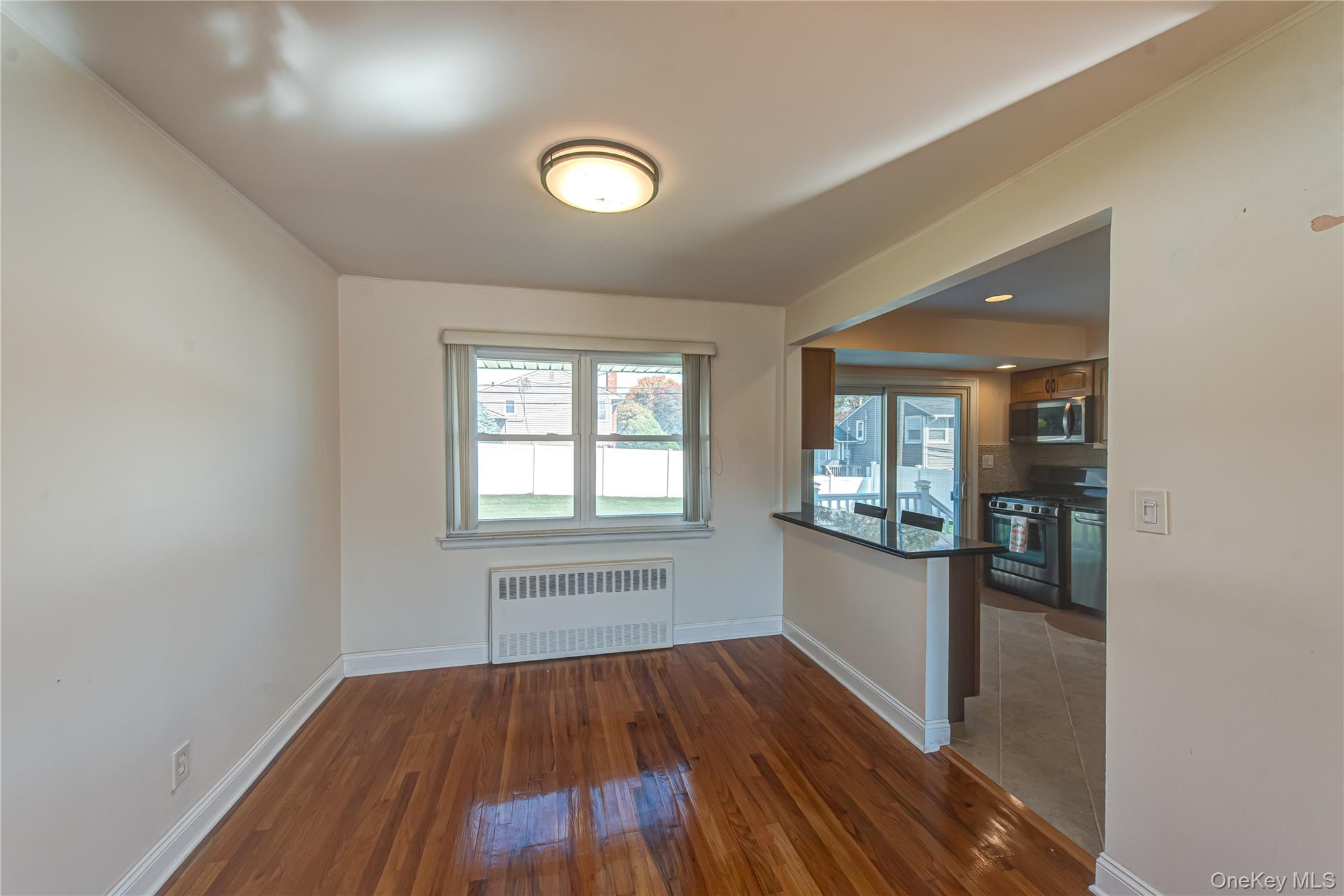 #6 photo, 49 Spector Lane, Plainview , NY 11803