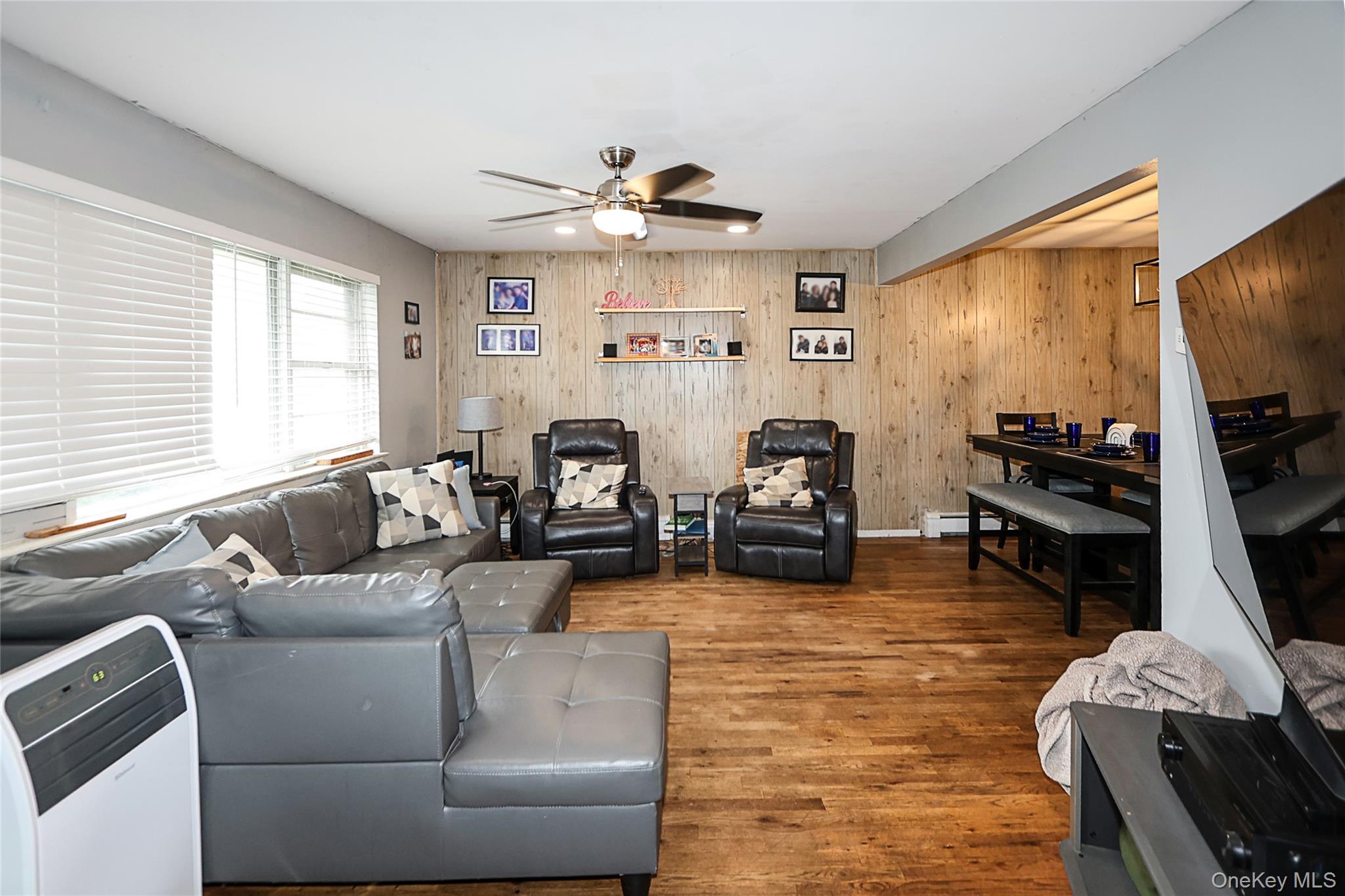 #12 photo, 53 Atlantic Avenue, Carle Place , NY 11514