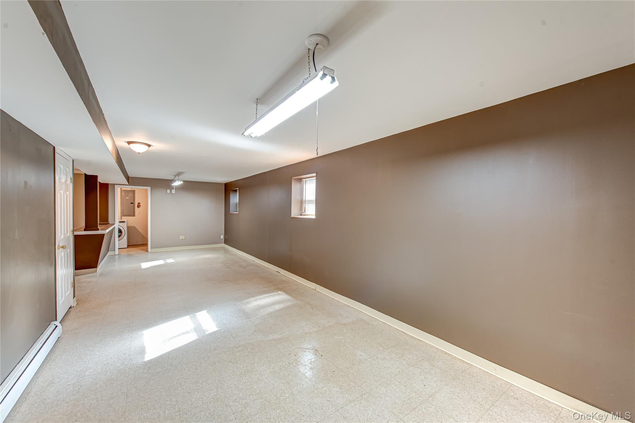 #15 photo, 72 Clinton Avenue, サフォーク郡 Mastic , NY 11950