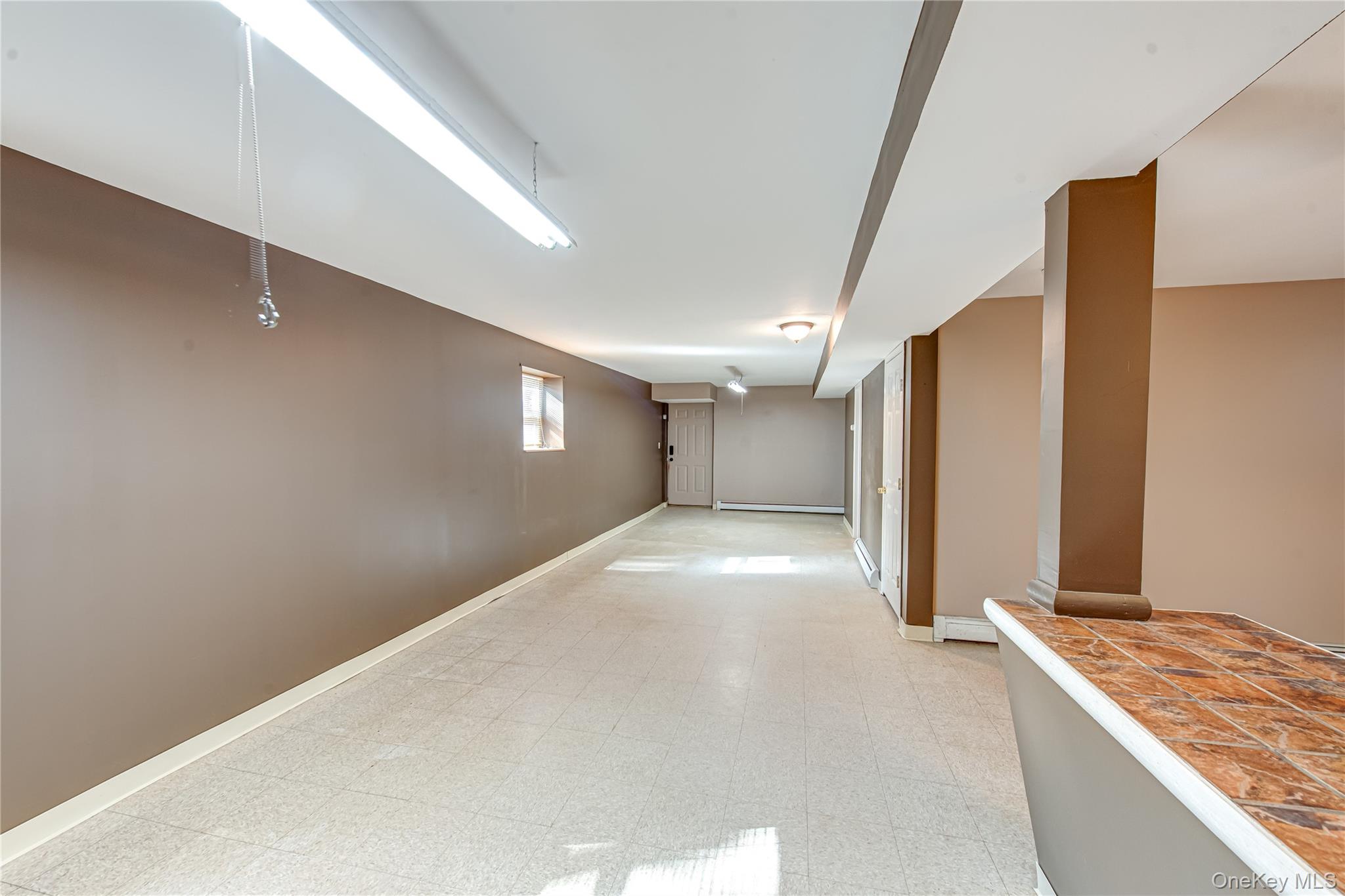 #16 photo, 72 Clinton Avenue, サフォーク郡 Mastic , NY 11950