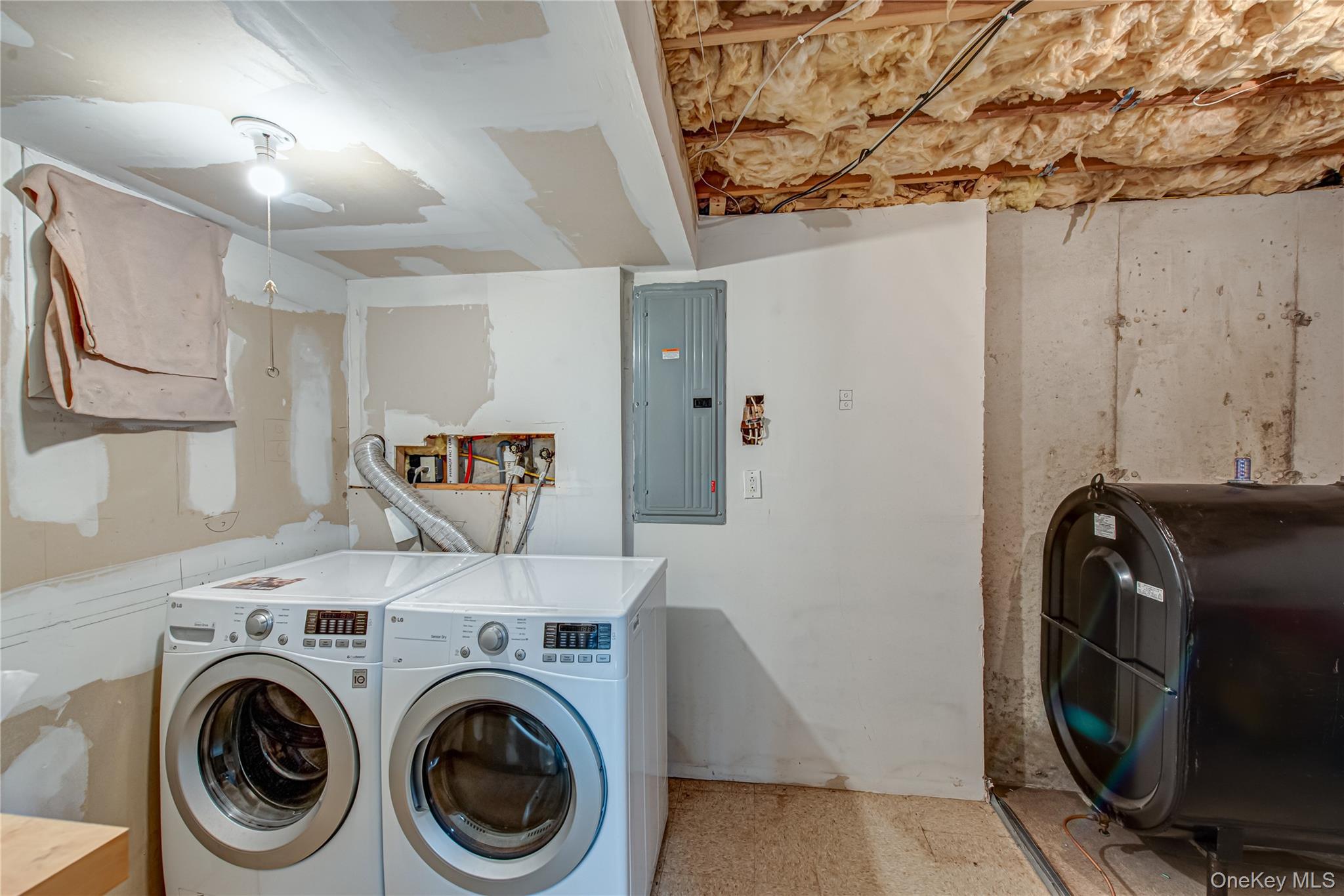 #18 photo, 72 Clinton Avenue, サフォーク郡 Mastic , NY 11950