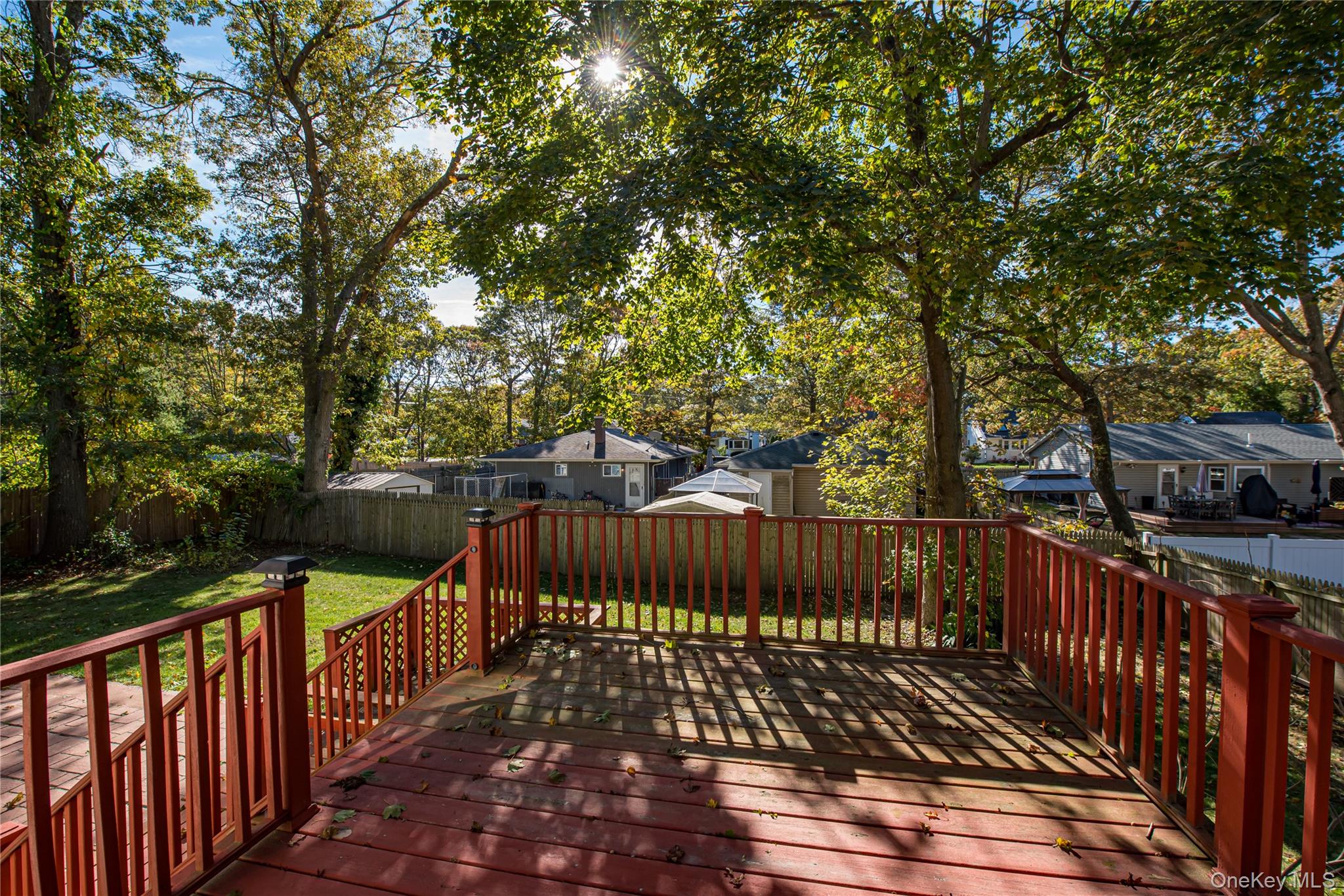 #19 photo, 72 Clinton Avenue, サフォーク郡 Mastic , NY 11950