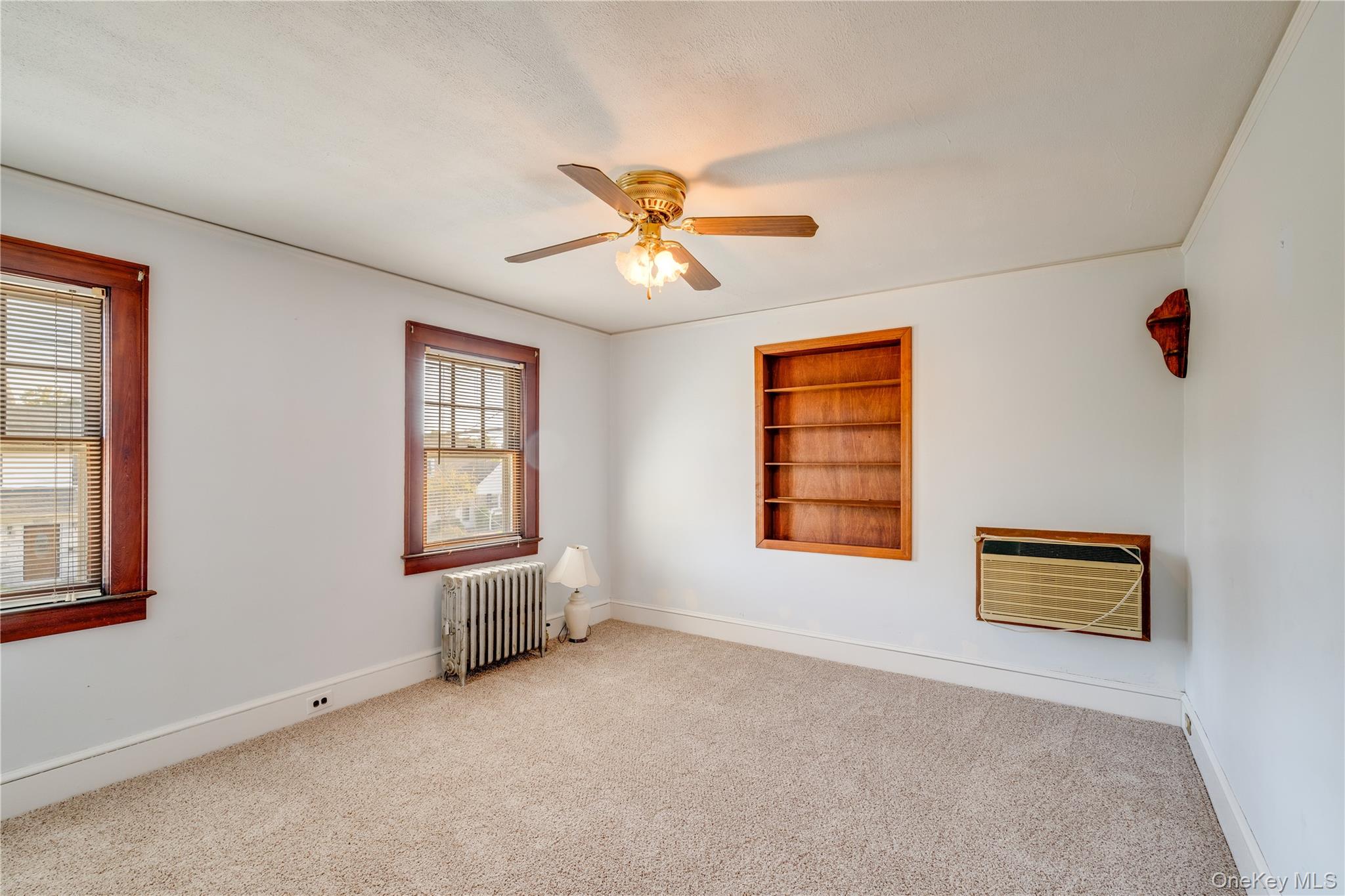 #20 photo, 31 Chestnut Street, Westbury , NY 11590