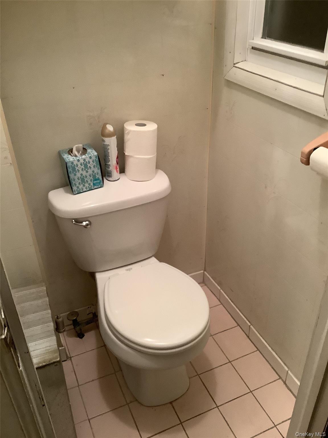 #10 photo, 7854 75th Street, クイーンズ区 Glendale , NY 11385