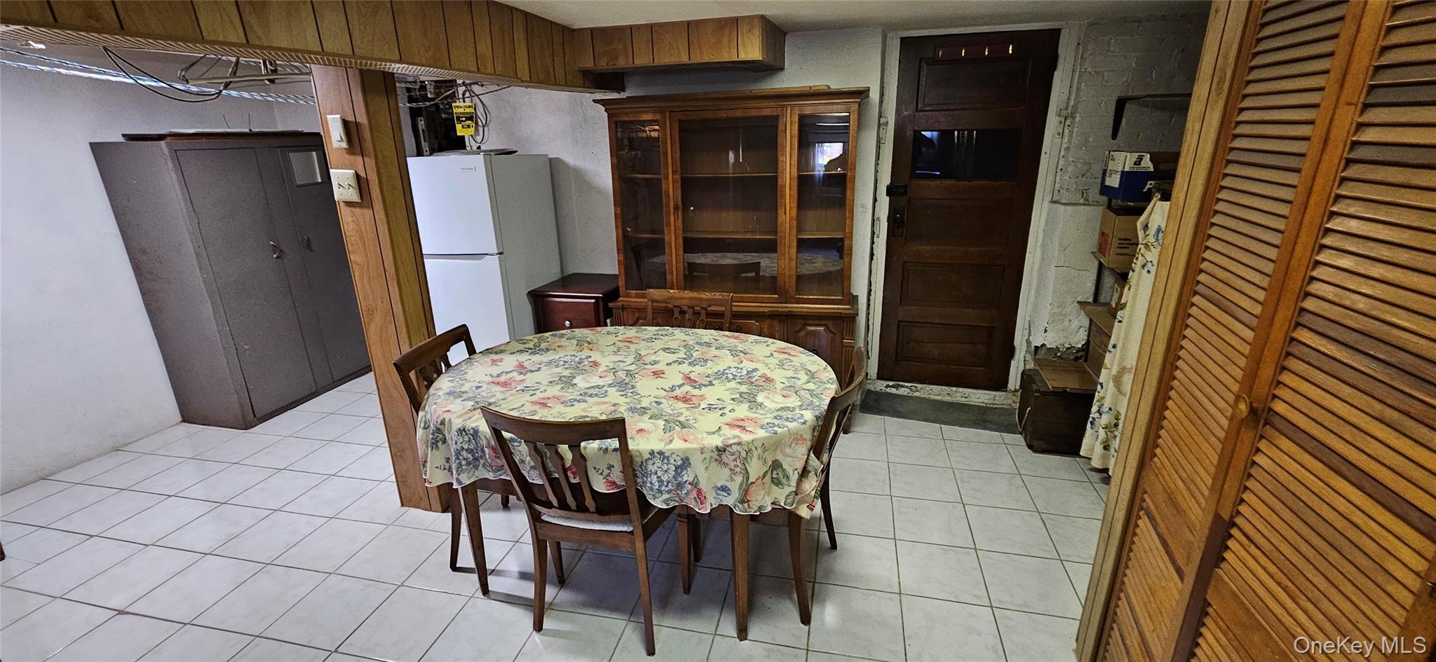 #14 photo, 7854 75th Street, クイーンズ区 Glendale , NY 11385