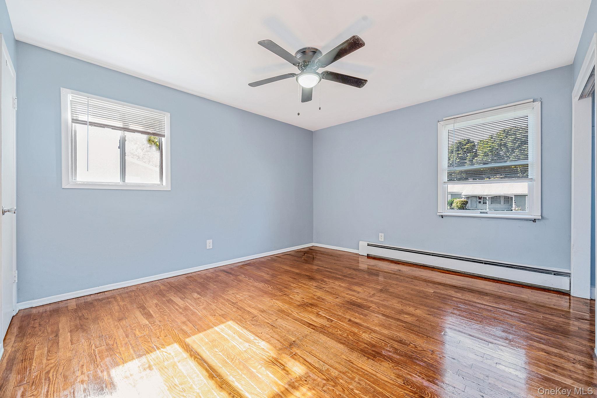 #14 photo, 55 Clifton Place, サフォーク郡 Port Jefferson Station , NY 11776