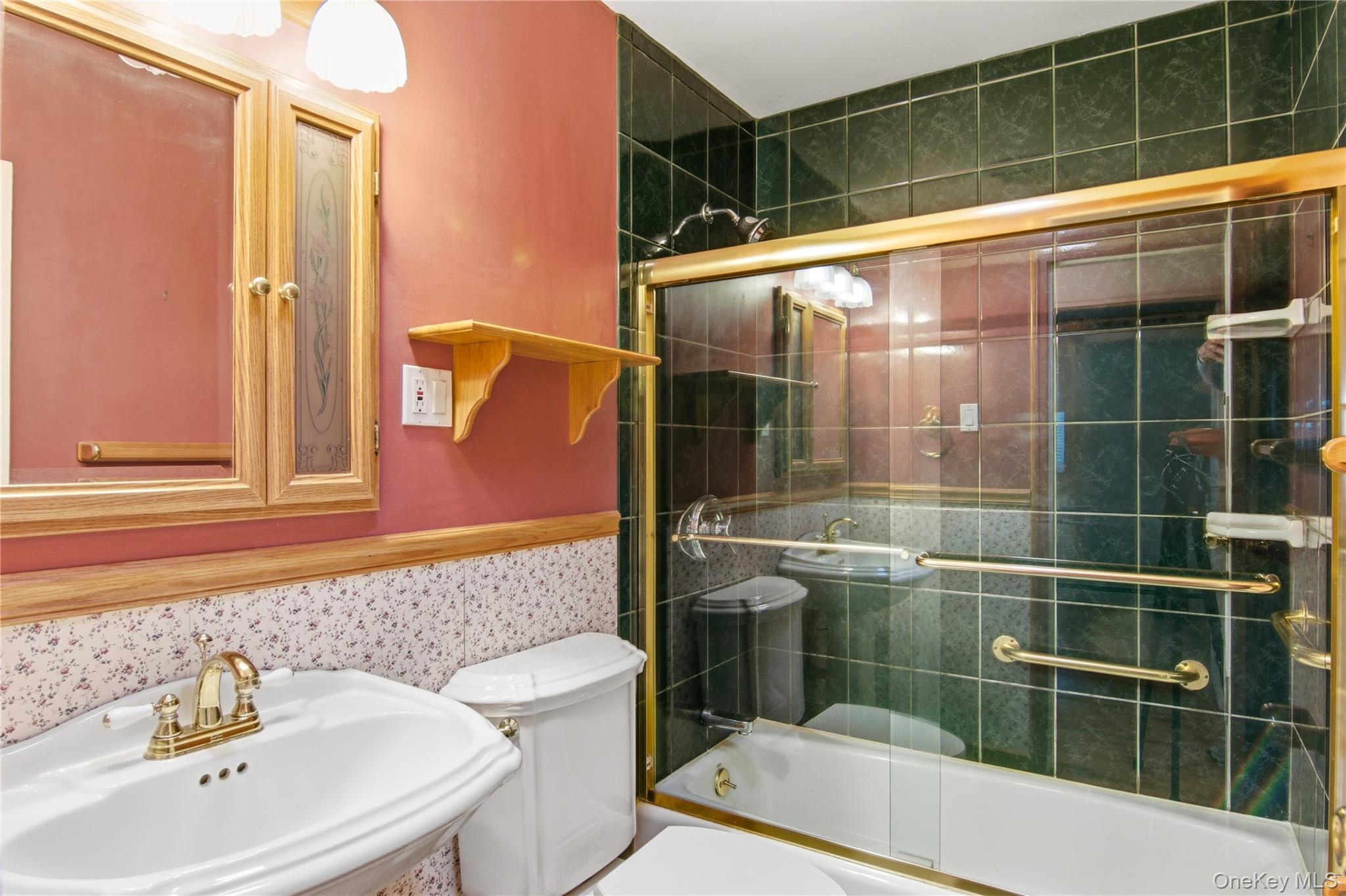 #19 photo, 1 Bruce Lane, サフォーク郡 East Northport , NY 11731