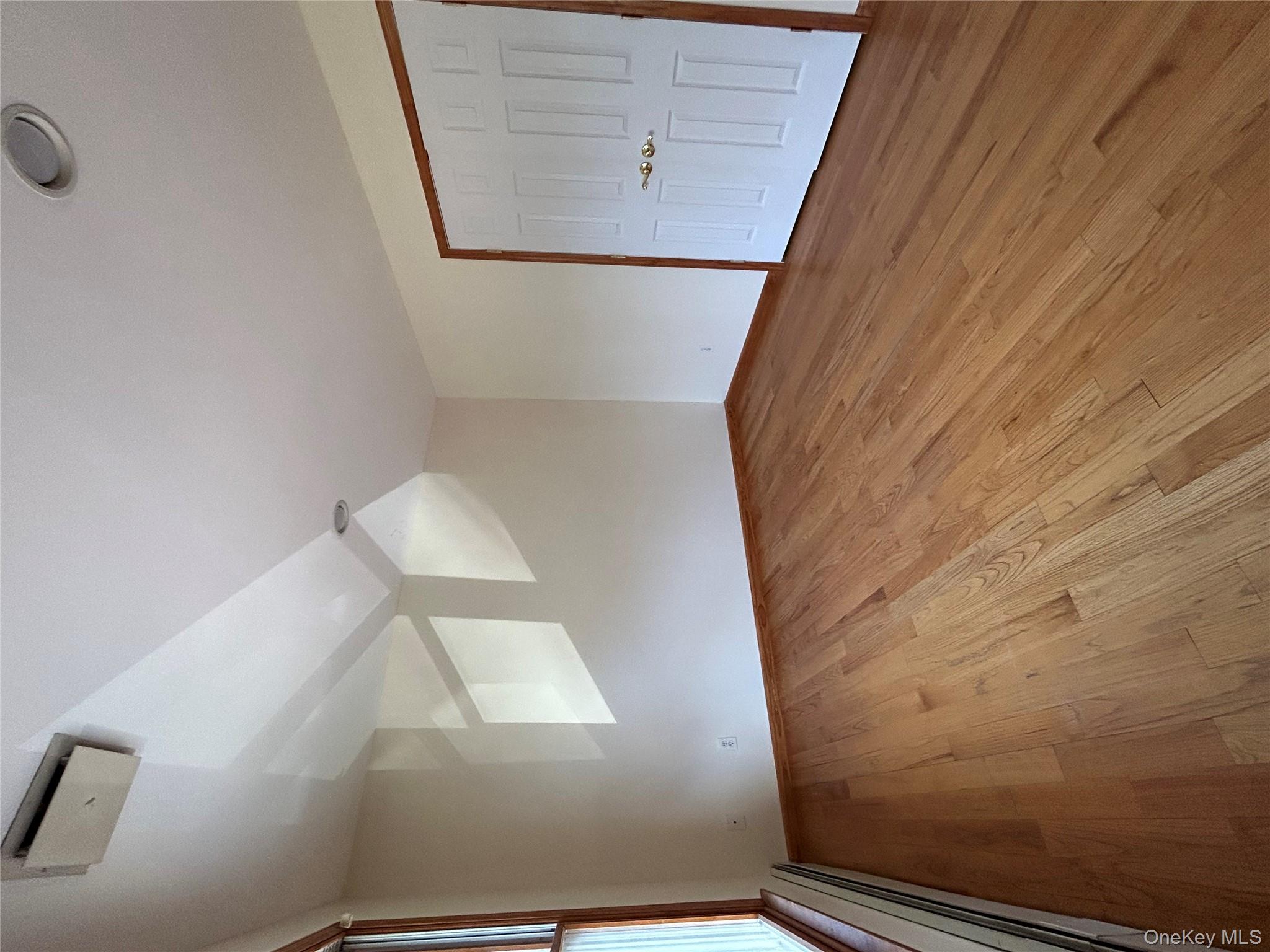 #15 photo, 620 Lake Boulevard, サフォーク郡 Lindenhurst , NY 11757