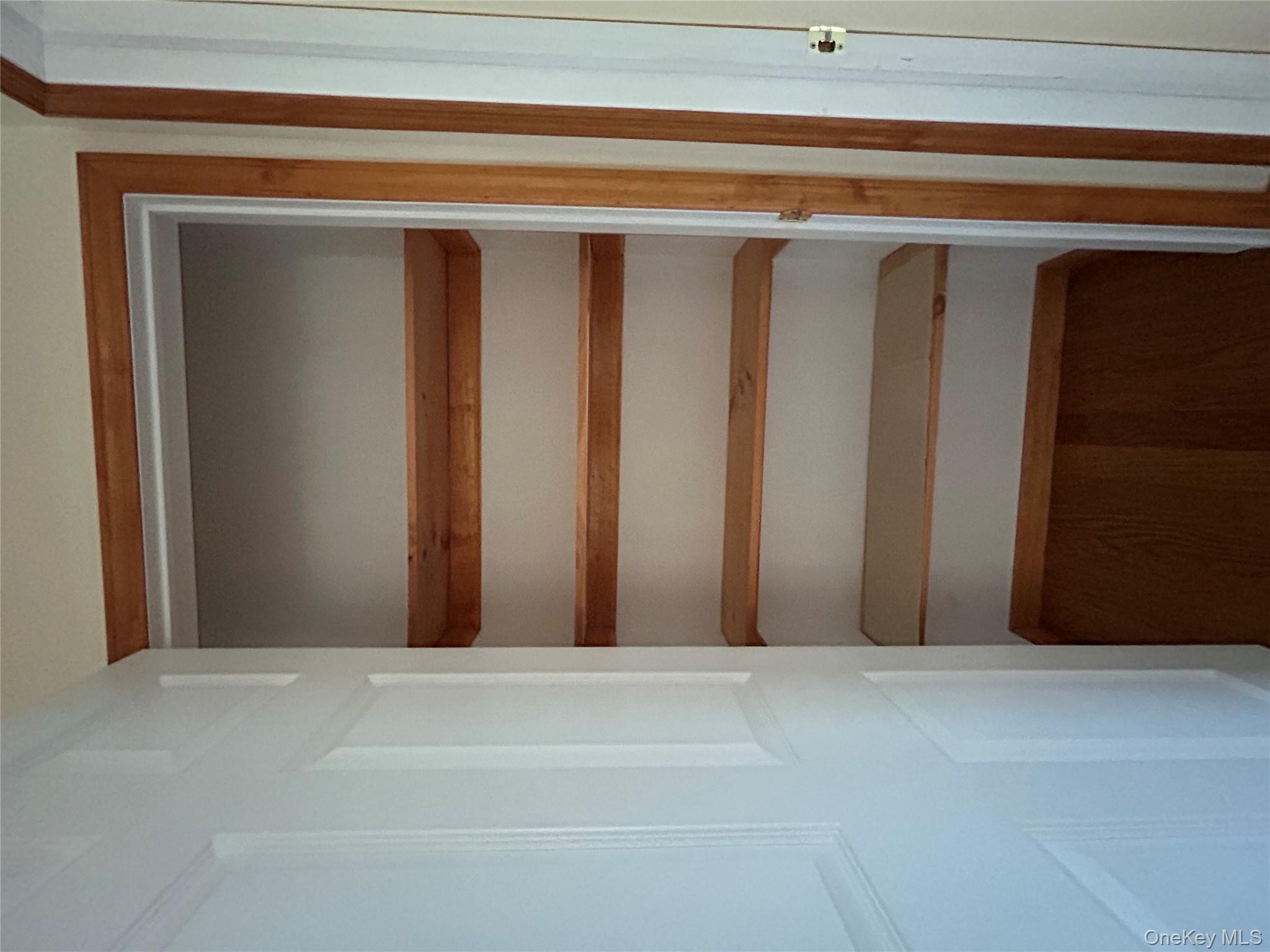 #19 photo, 620 Lake Boulevard, サフォーク郡 Lindenhurst , NY 11757