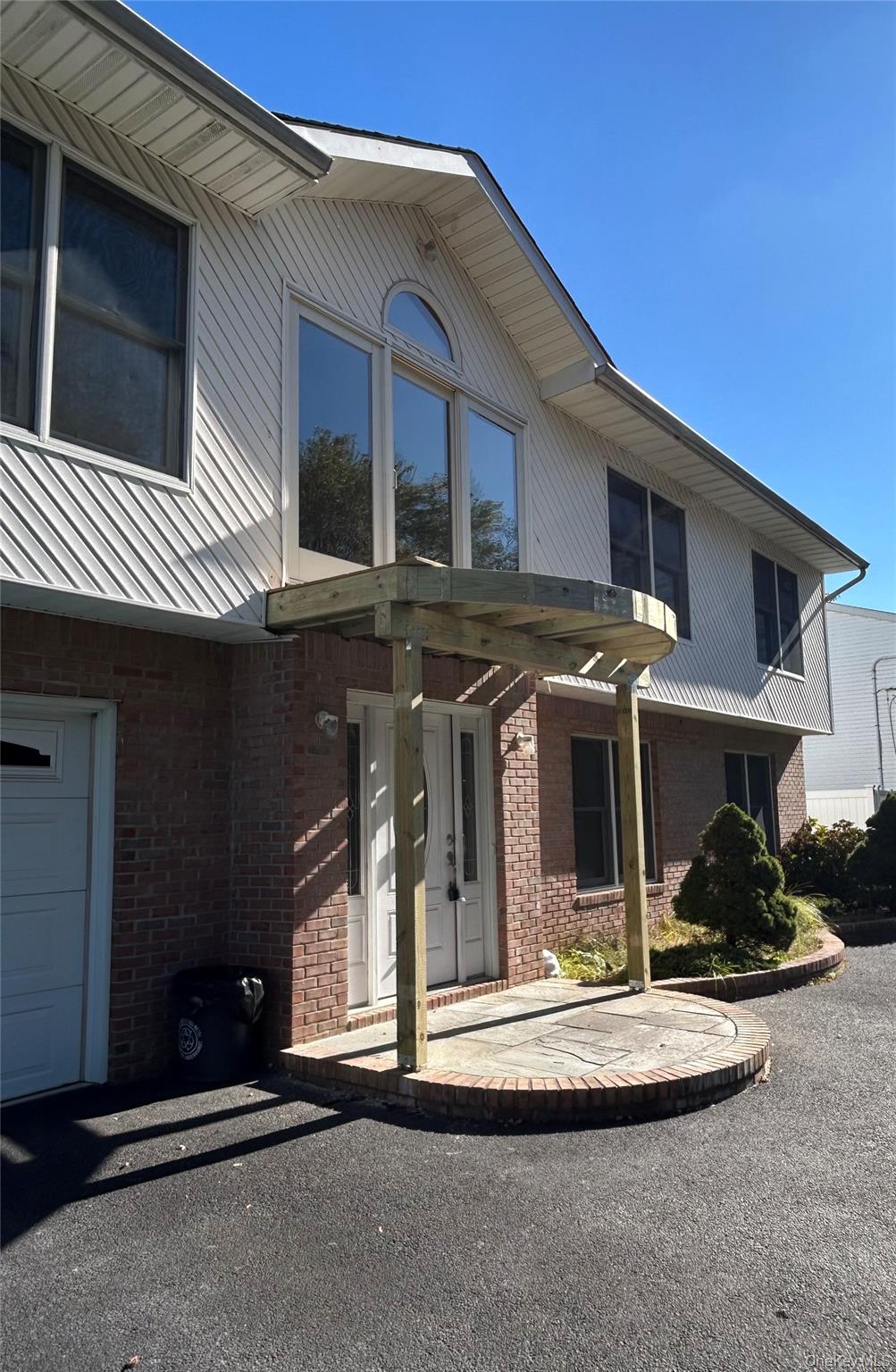 #2 photo, 620 Lake Boulevard, サフォーク郡 Lindenhurst , NY 11757