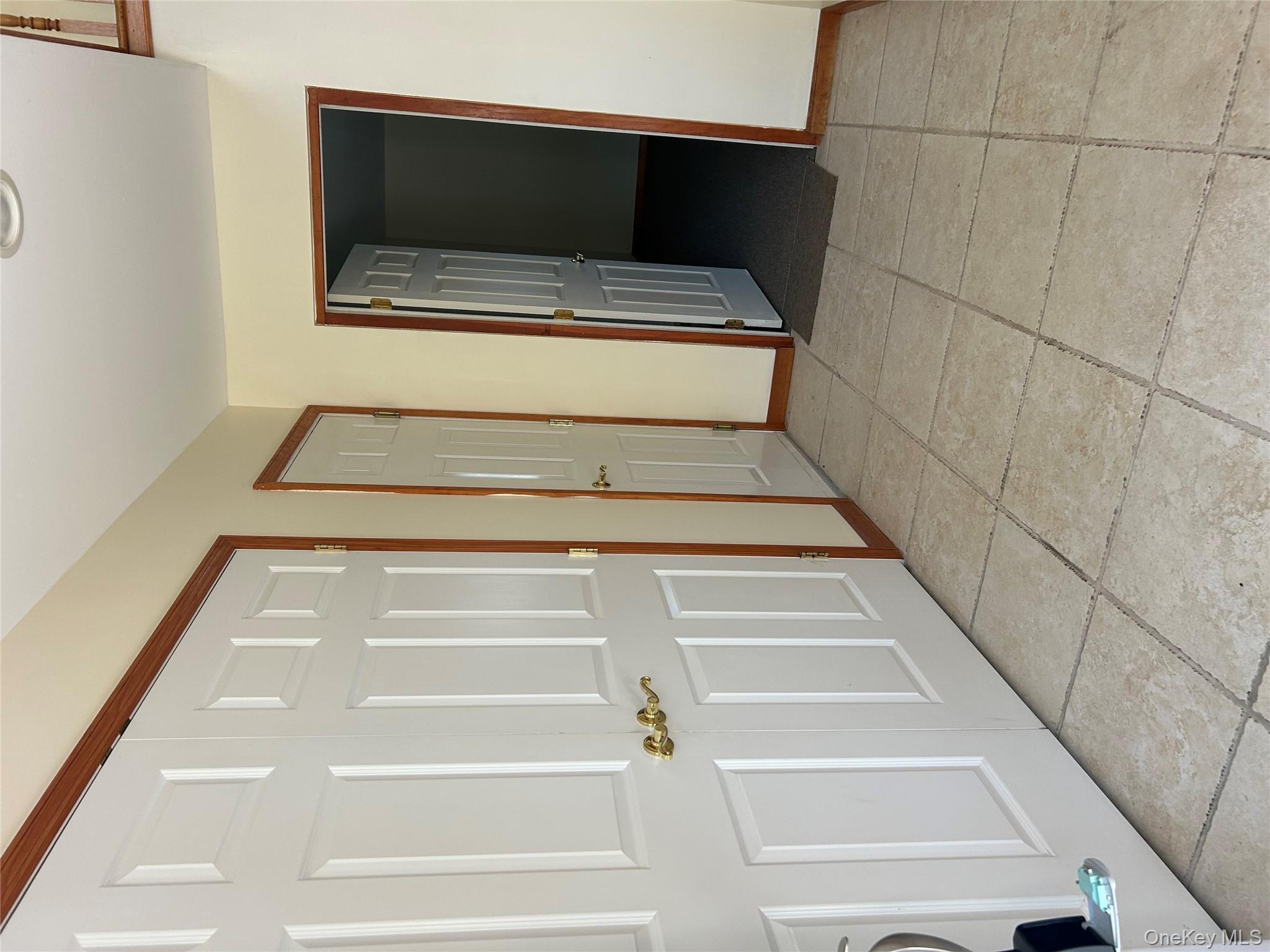 #20 photo, 620 Lake Boulevard, サフォーク郡 Lindenhurst , NY 11757