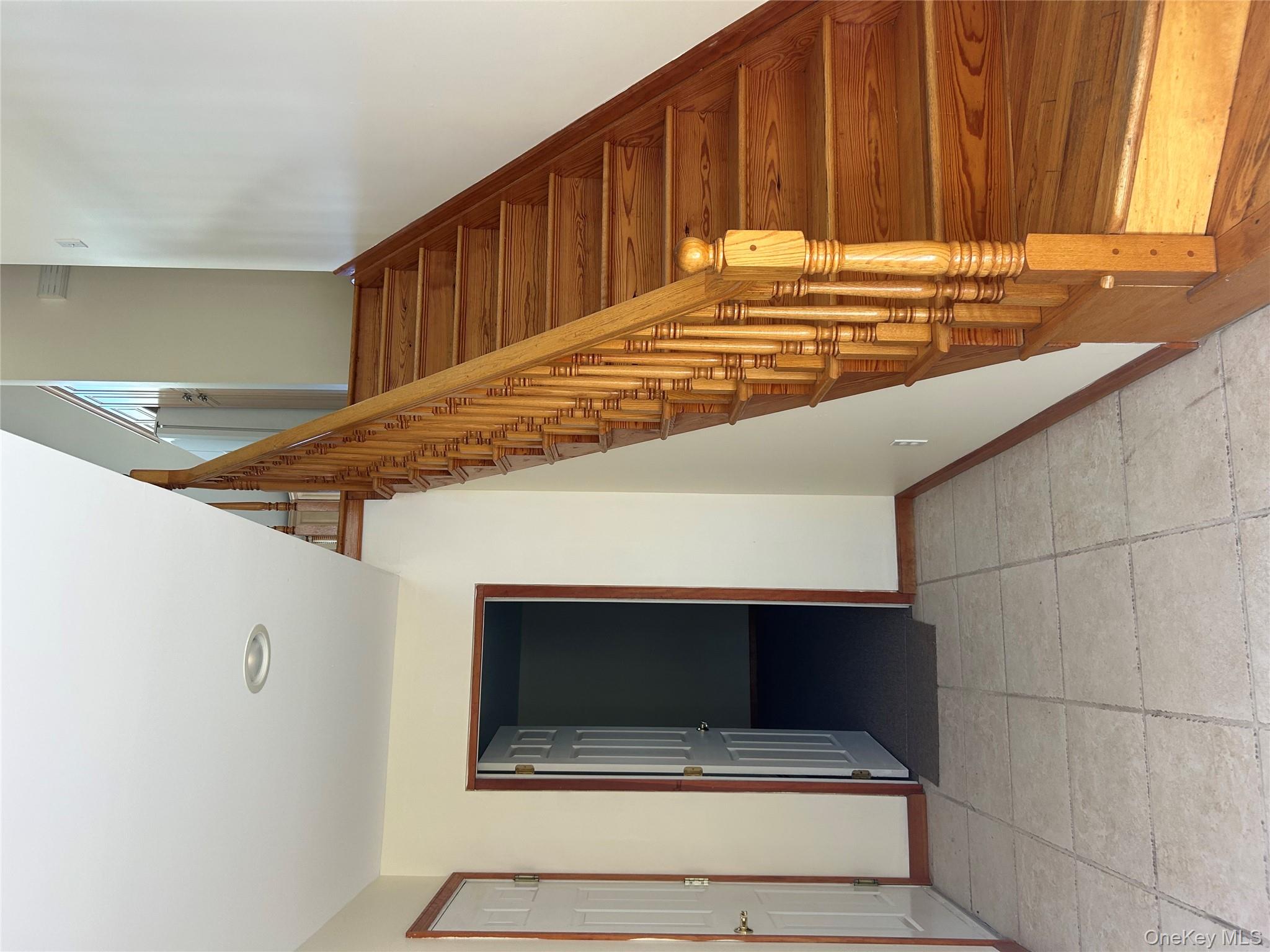 #3 photo, 620 Lake Boulevard, サフォーク郡 Lindenhurst , NY 11757