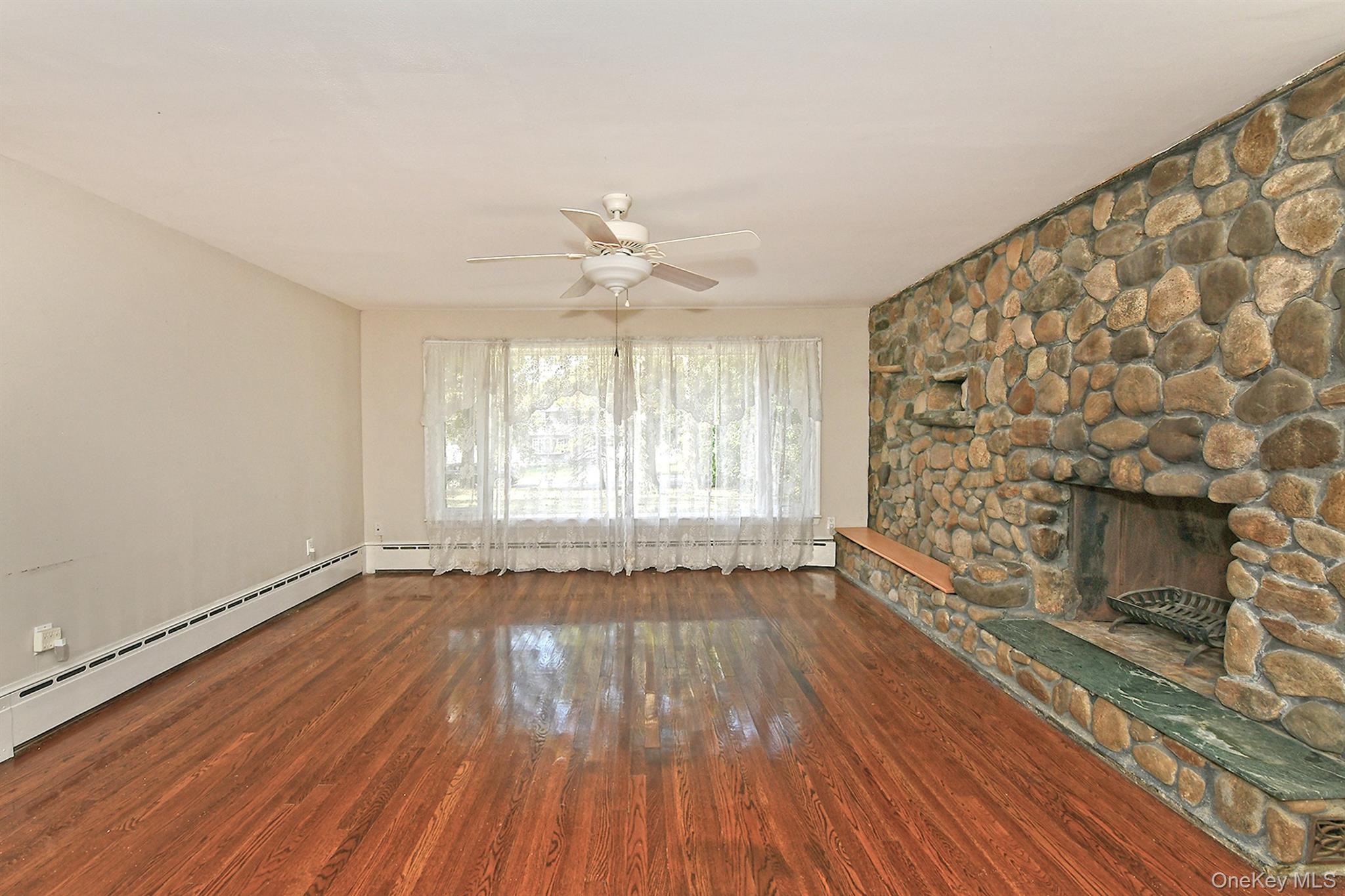 #10 photo, 106 Iceland Drive, サフォーク郡 South Huntington , NY 11746