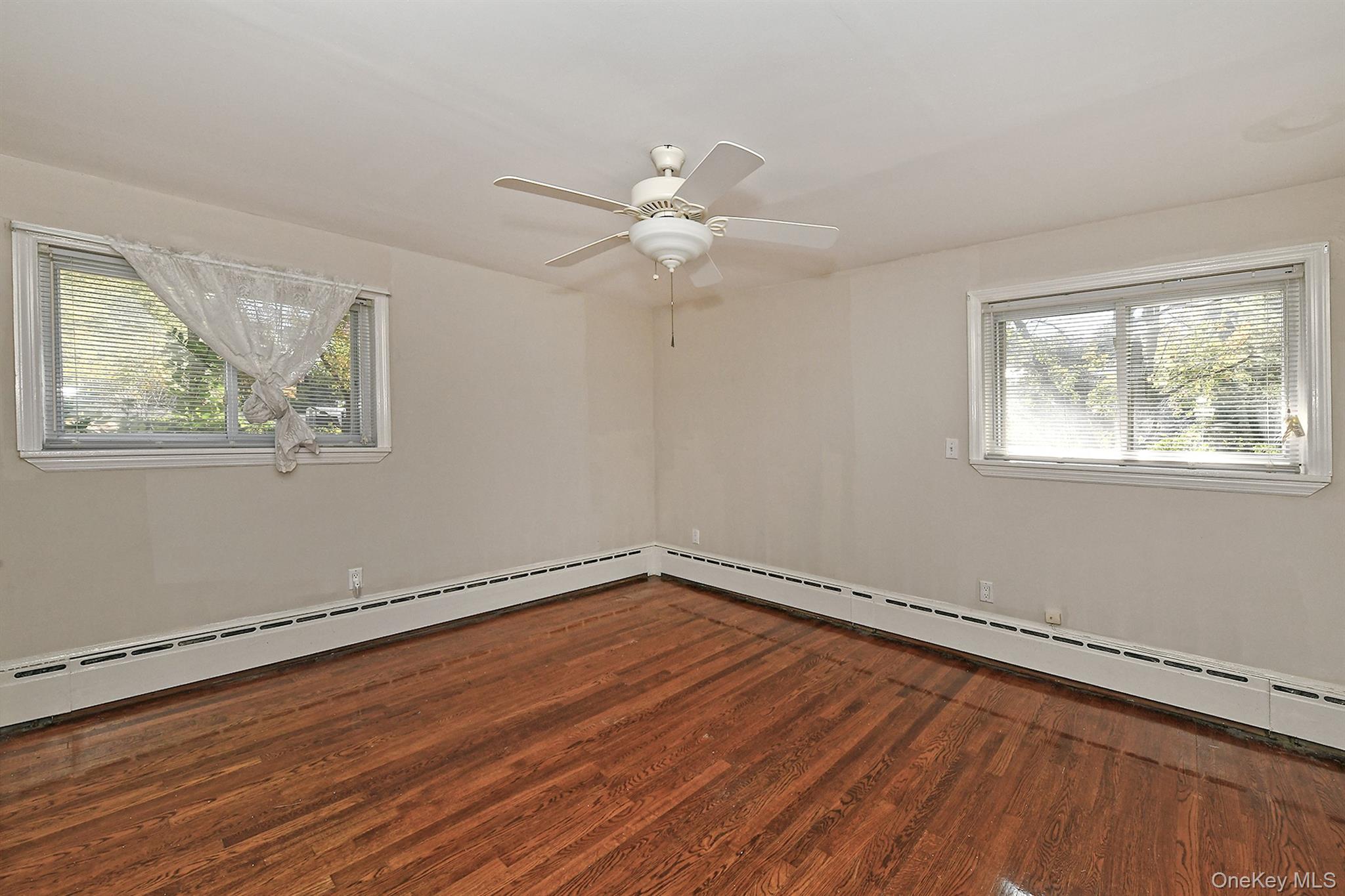 #16 photo, 106 Iceland Drive, サフォーク郡 South Huntington , NY 11746