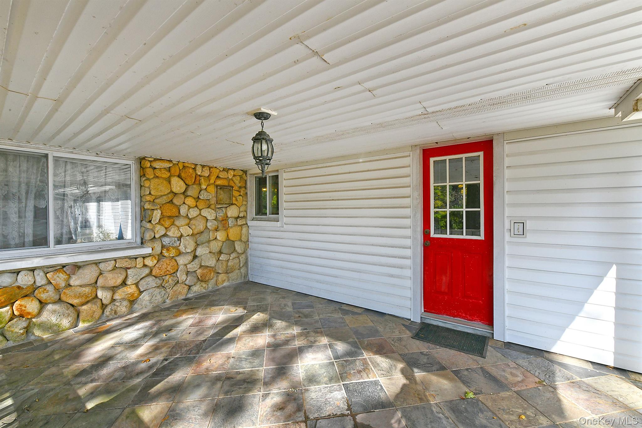 #8 photo, 106 Iceland Drive, サフォーク郡 South Huntington , NY 11746