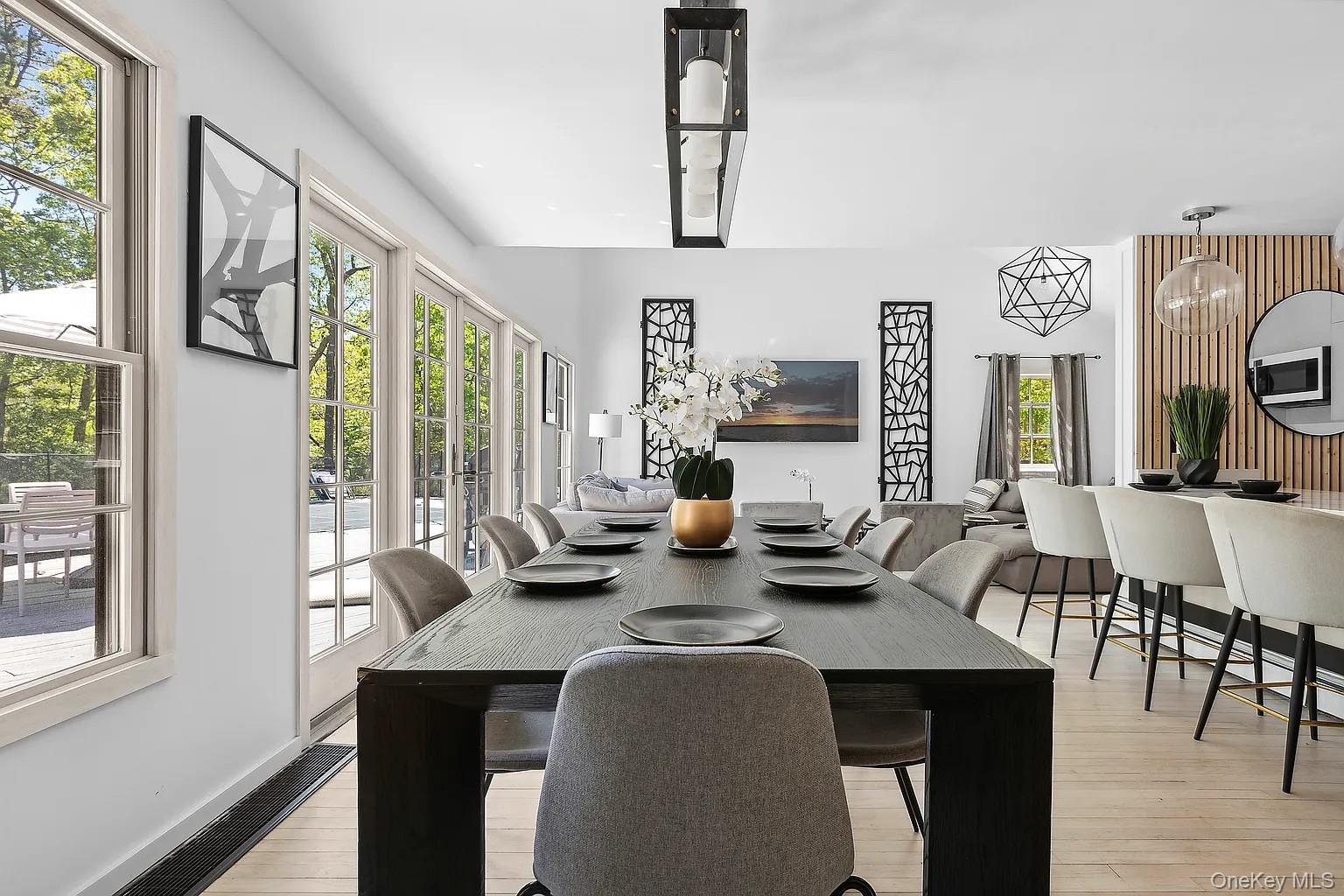 #11 photo, 12 N Quarter Road, サフォーク郡 Westhampton , NY 11977