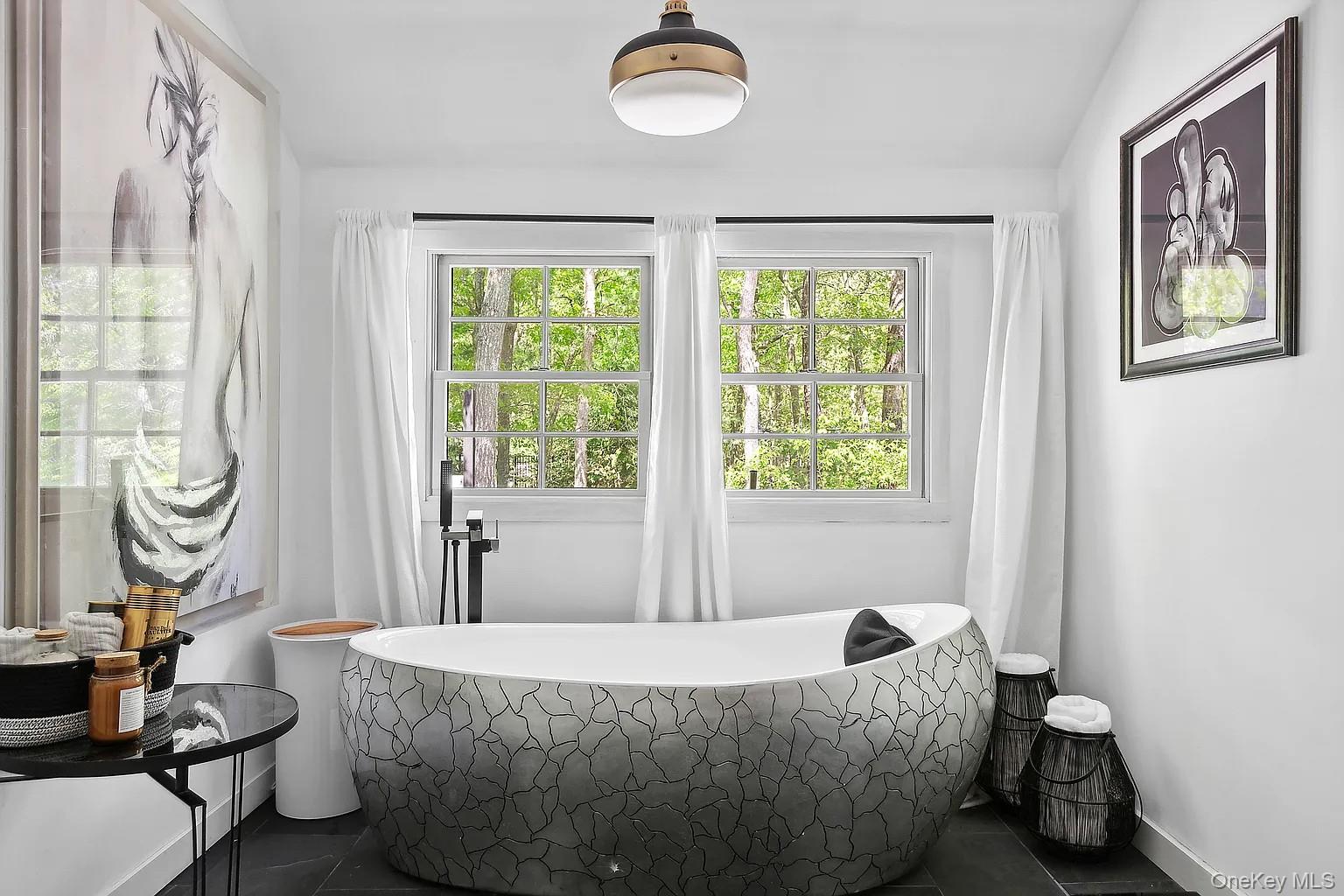 #18 photo, 12 N Quarter Road, サフォーク郡 Westhampton , NY 11977