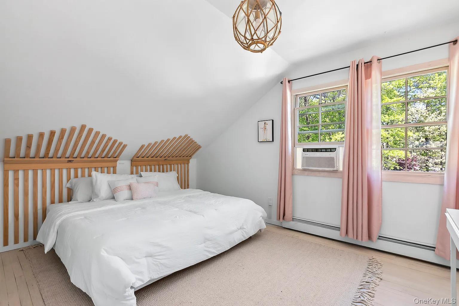 #20 photo, 12 N Quarter Road, サフォーク郡 Westhampton , NY 11977