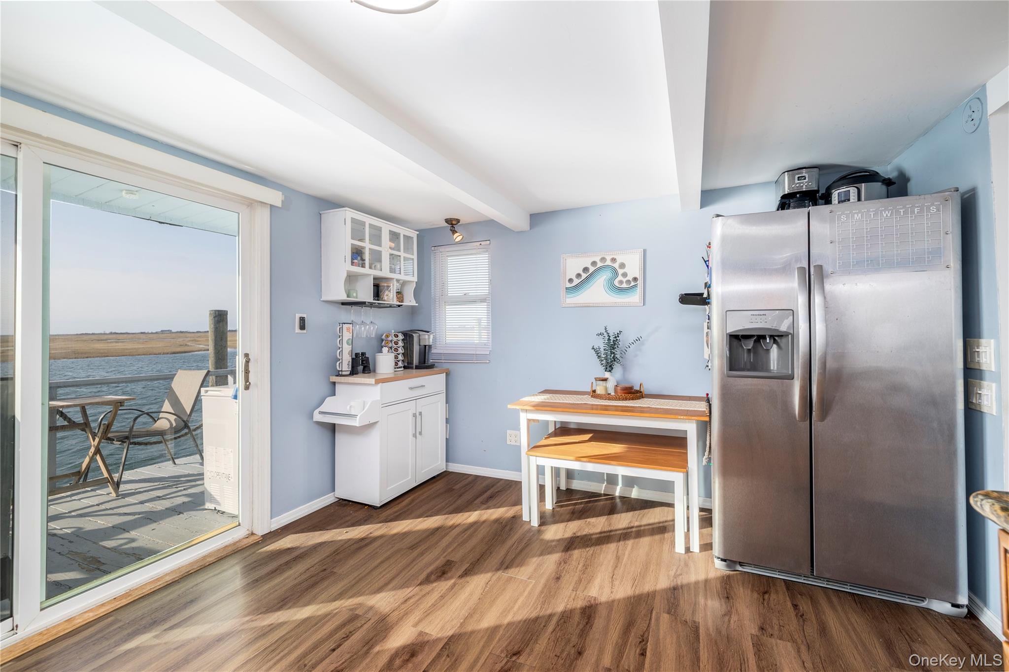 #12 photo, 220 Shore Road, ナッソー郡 Seaford , NY 11783