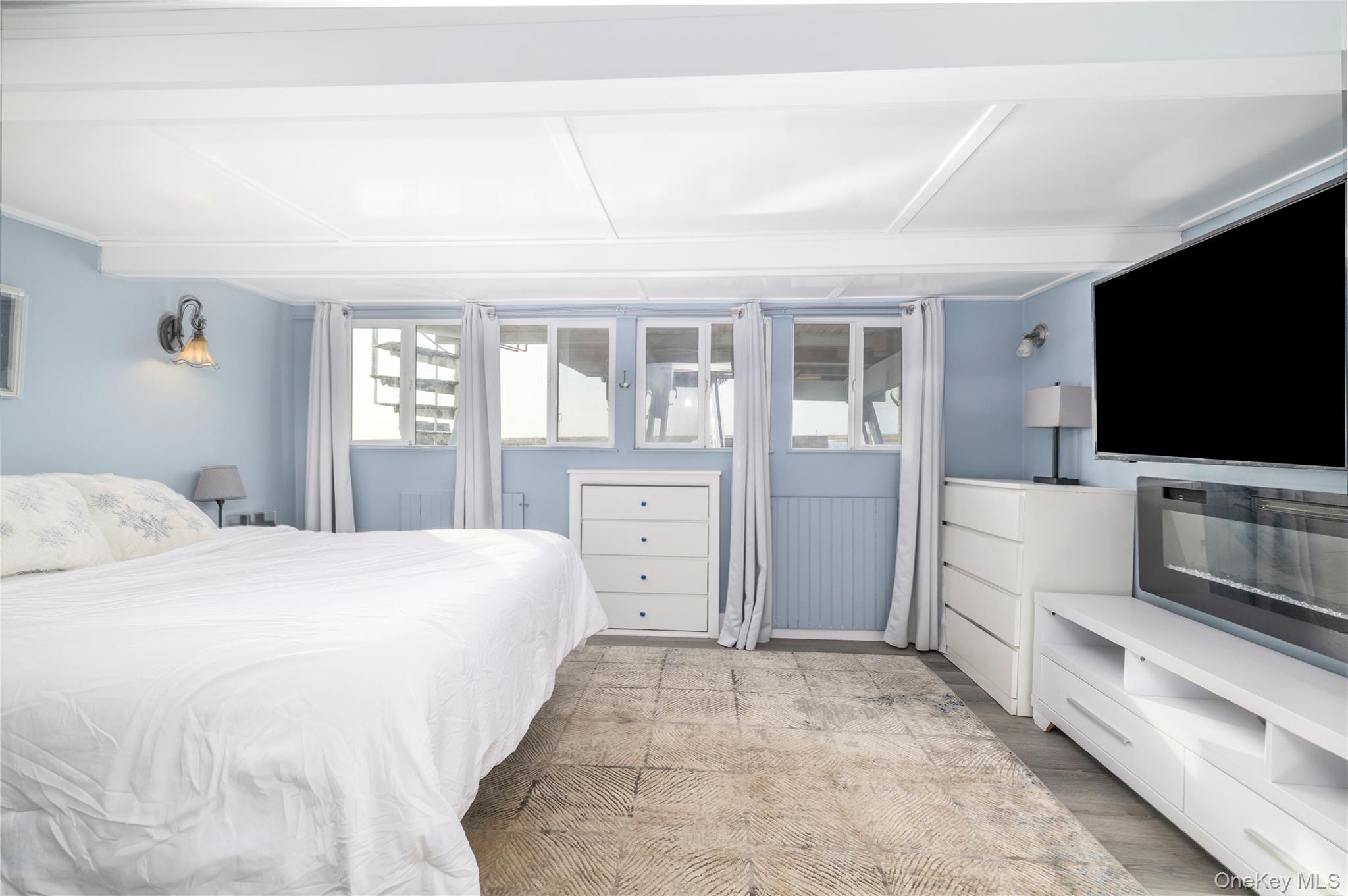 #14 photo, 220 Shore Road, ナッソー郡 Seaford , NY 11783