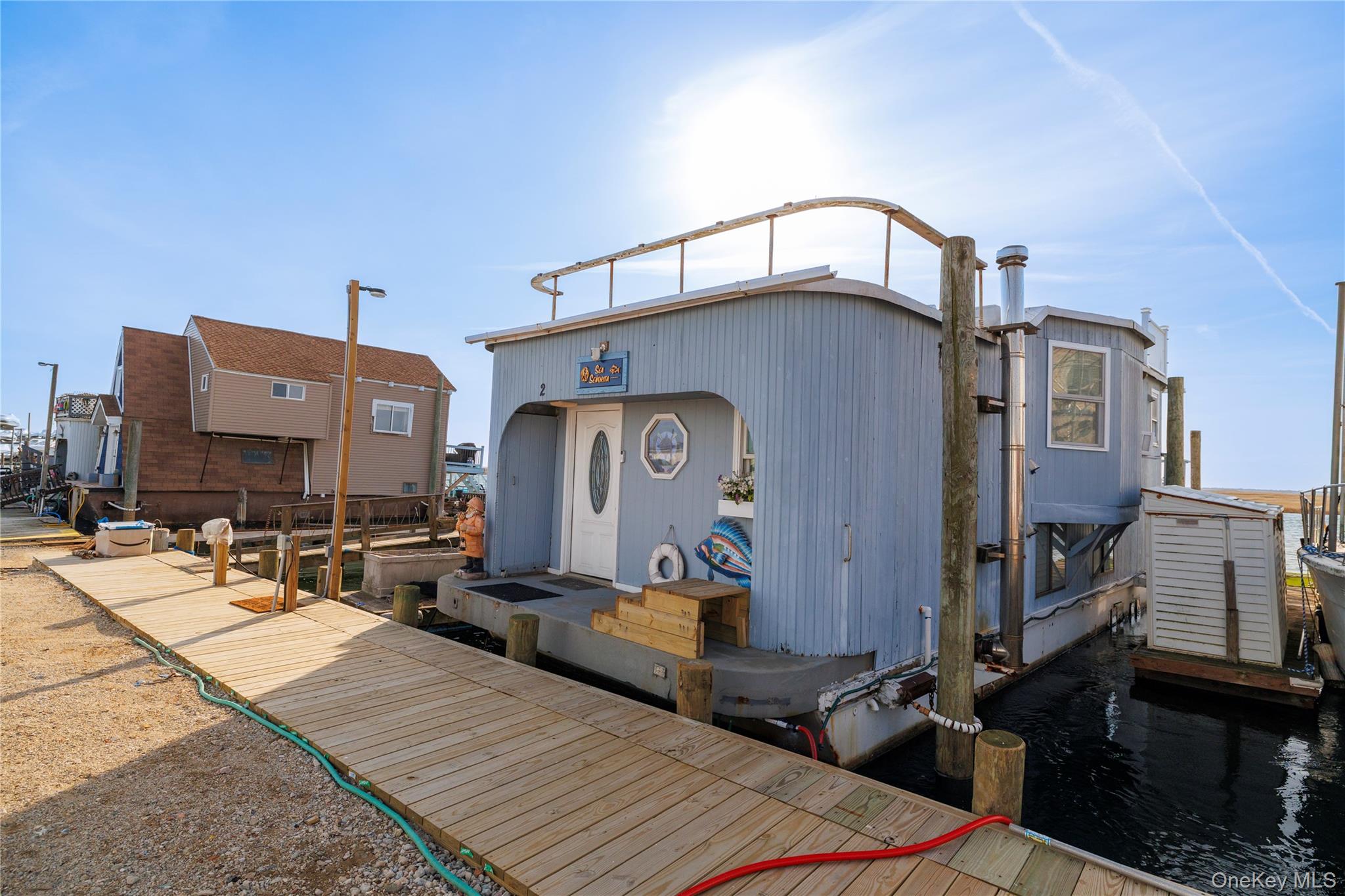 #2 photo, 220 Shore Road, ナッソー郡 Seaford , NY 11783