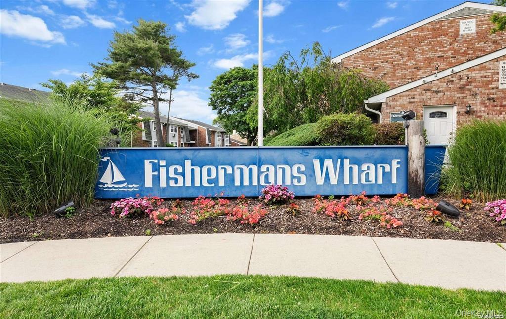 #1 photo, 204 Millard Avenue, サフォーク郡 West Babylon , NY 11704